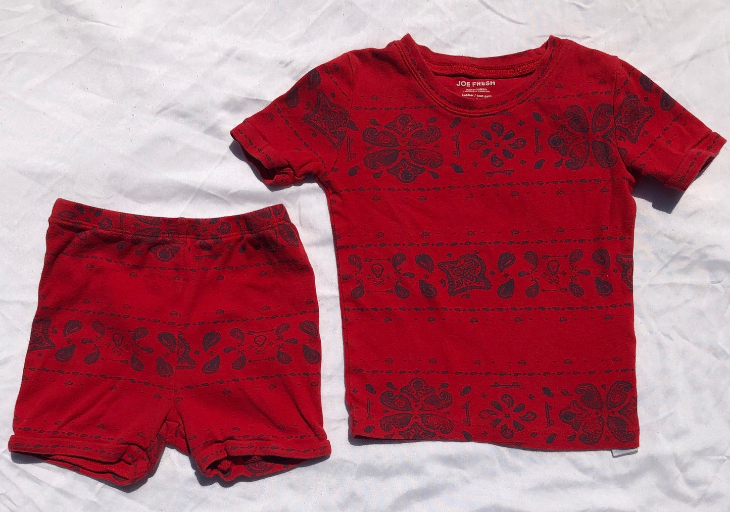 Red  Joe Fresh Pj Set, 4Y