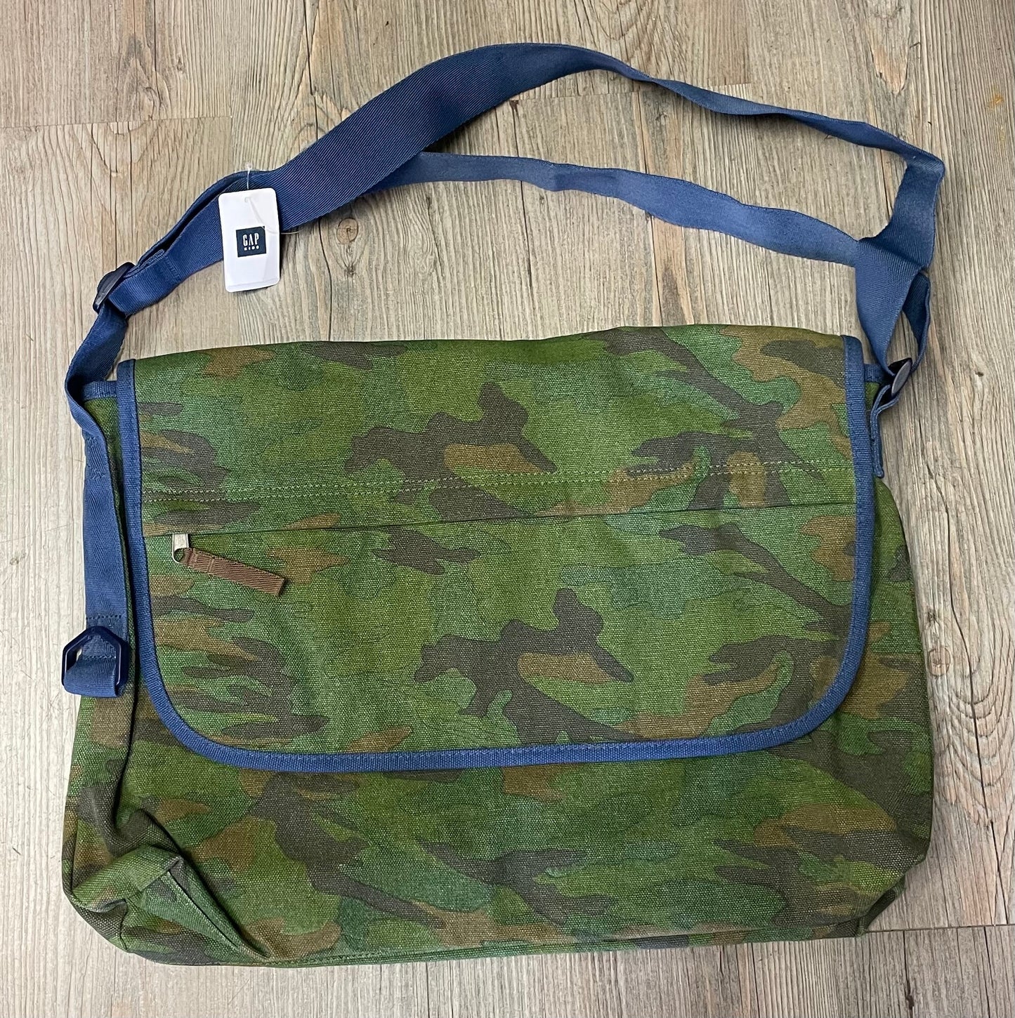 Camo  Gap Laptop Bag, NEW