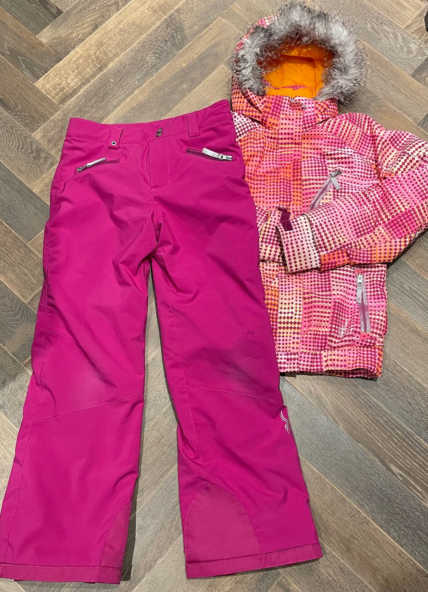 Fuchsia  Sypder Ski Jacket/Pants, 14Y
