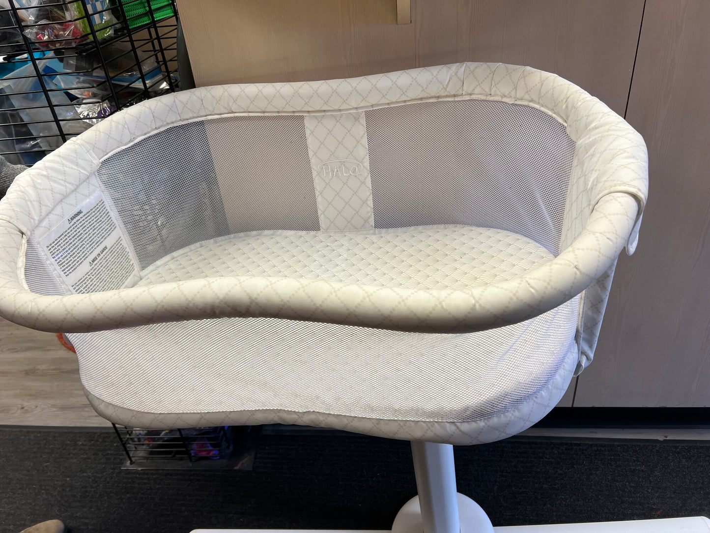 White  Halo Bassinet, Pre-owned