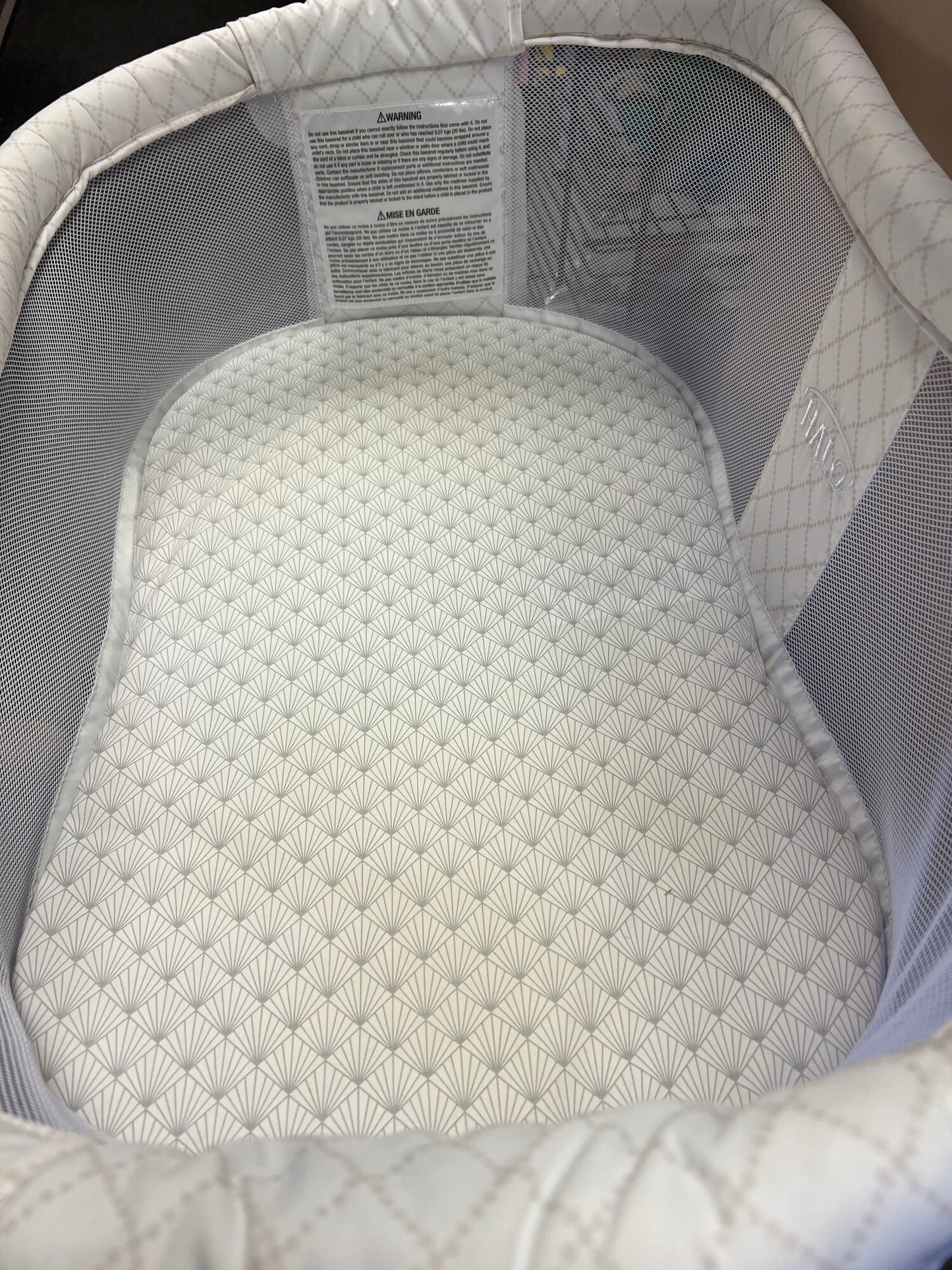 White  Halo Bassinet, Pre-owned