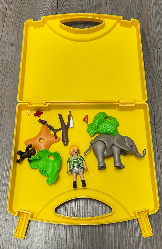 Yellow  Playmobil Wild Life 5628, Pre-owned