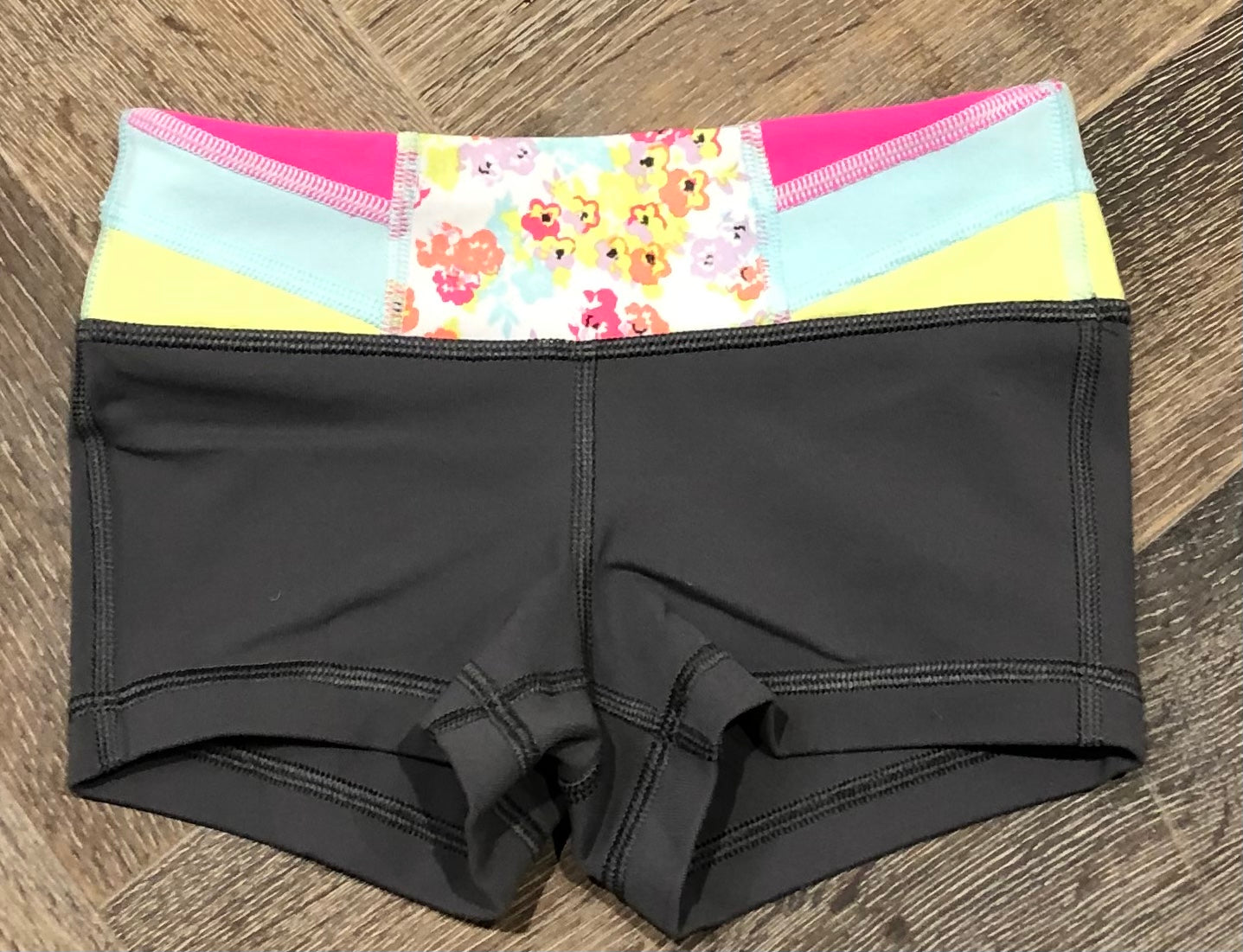 Grey  Ivivva Active Shorts, 4Y