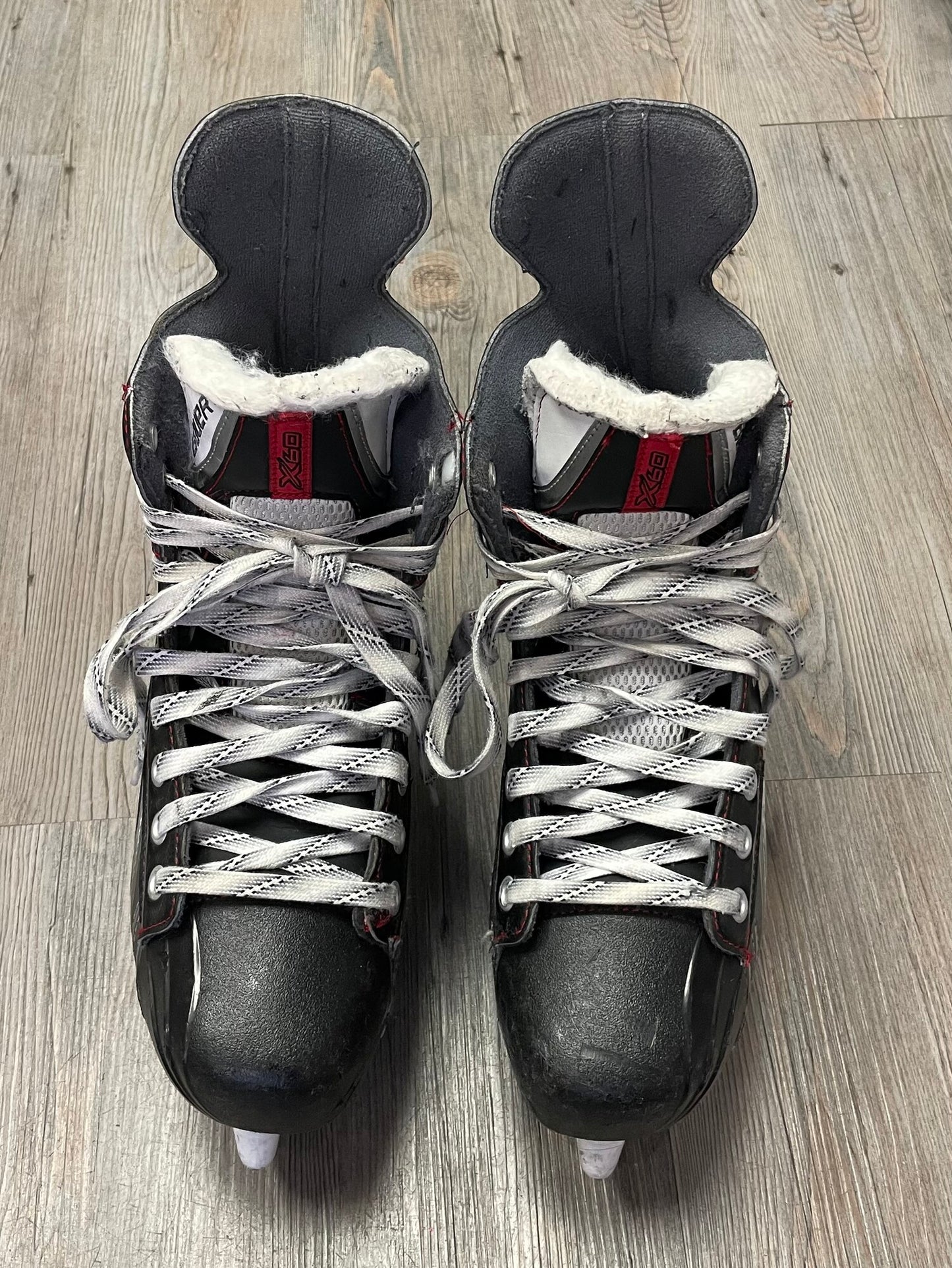 Black  Bauer Vapor X60 Hockey, 8.5Y
