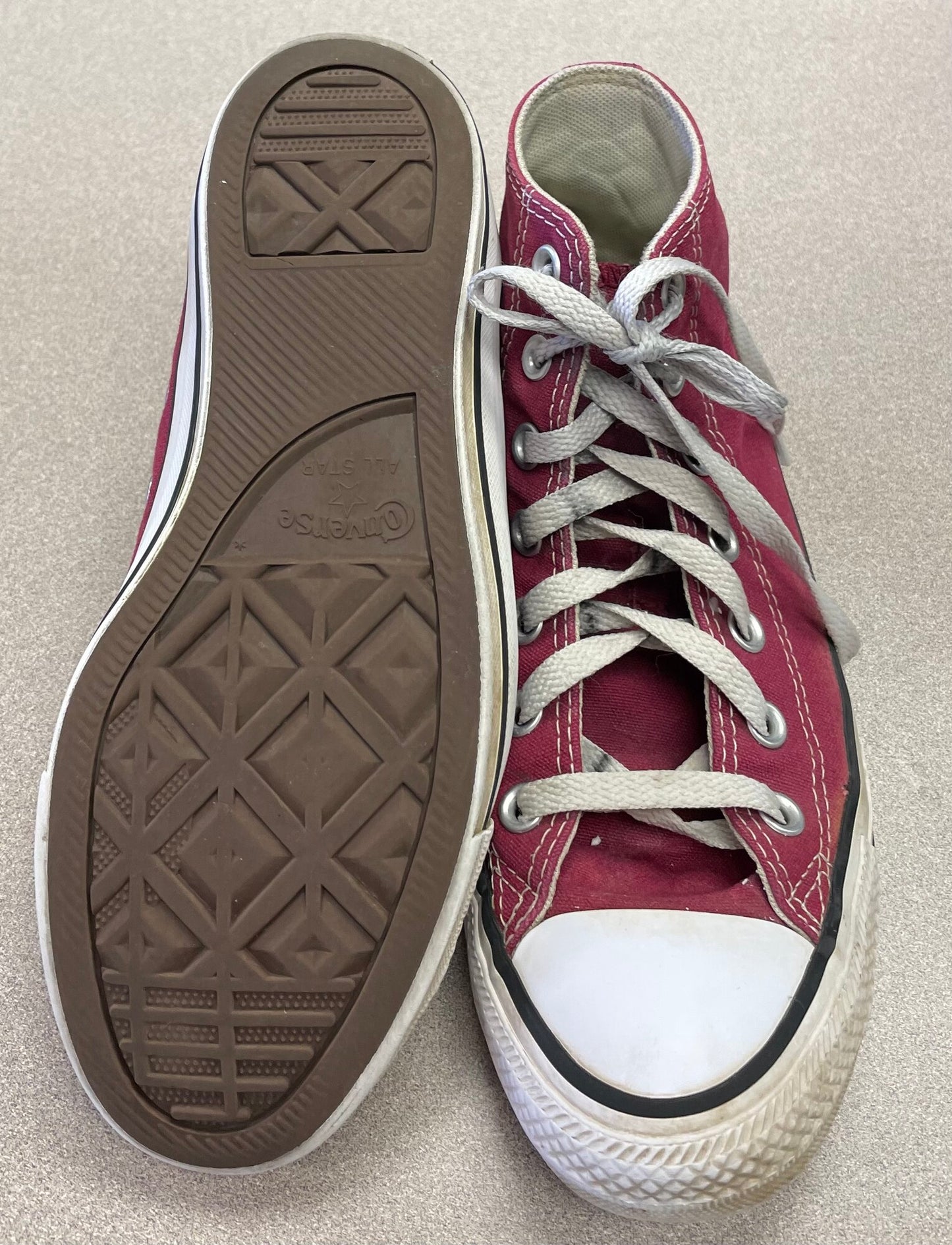 Fuchsia  Converse Hightop Shoes, 7Y