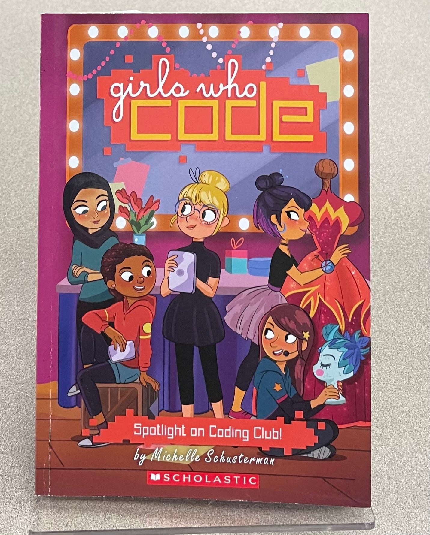 Multi  Girls Who Code, Paperback