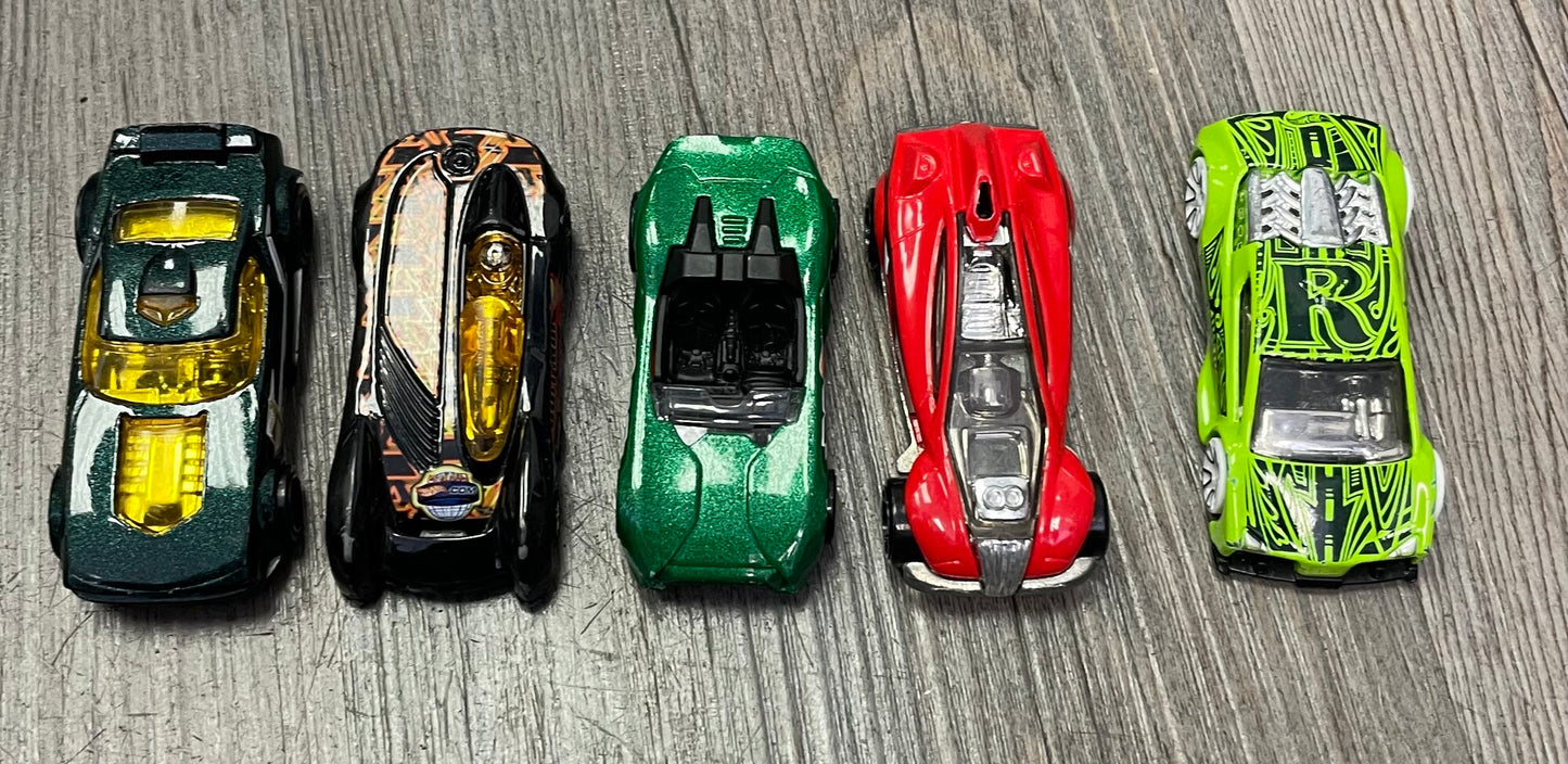 Multi  Assorted Hot Wheels Cars, 3Y+