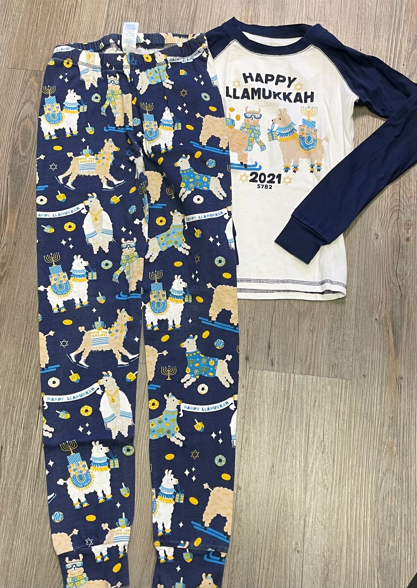 Multi  Childrens Place Hanukkah, 10Y