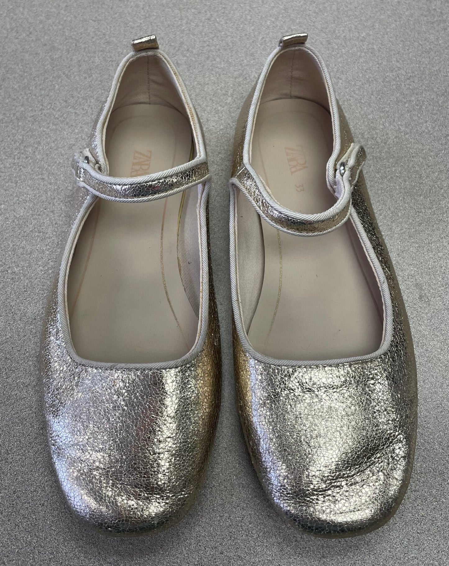 Gold  Zara Shoes, 2Y