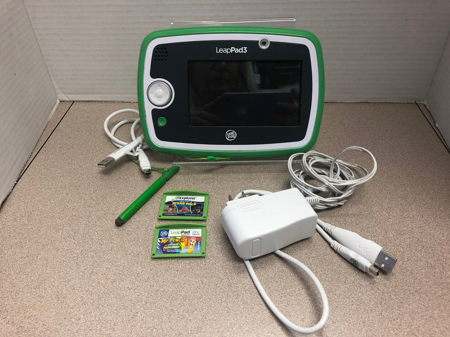Green  Leap Pad3, 2 Games