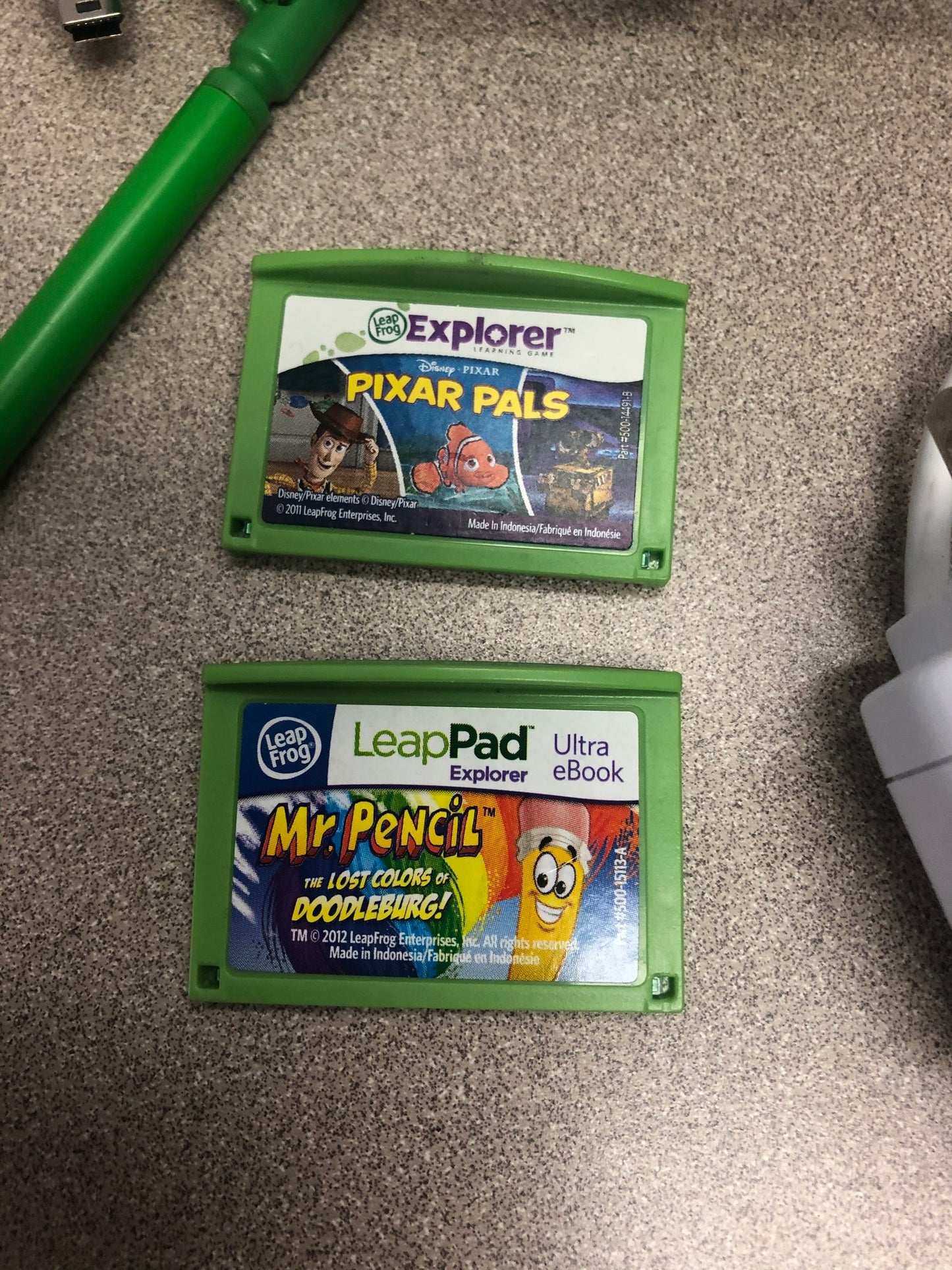 Green  Leap Pad3, 2 Games