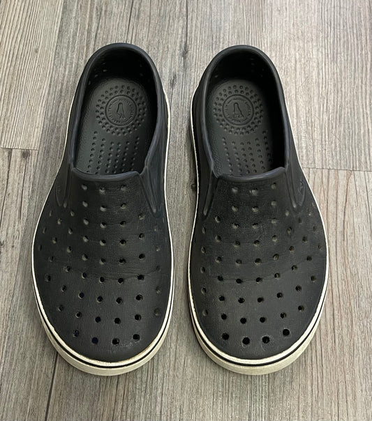 Black  Native Miles Shoes, C12