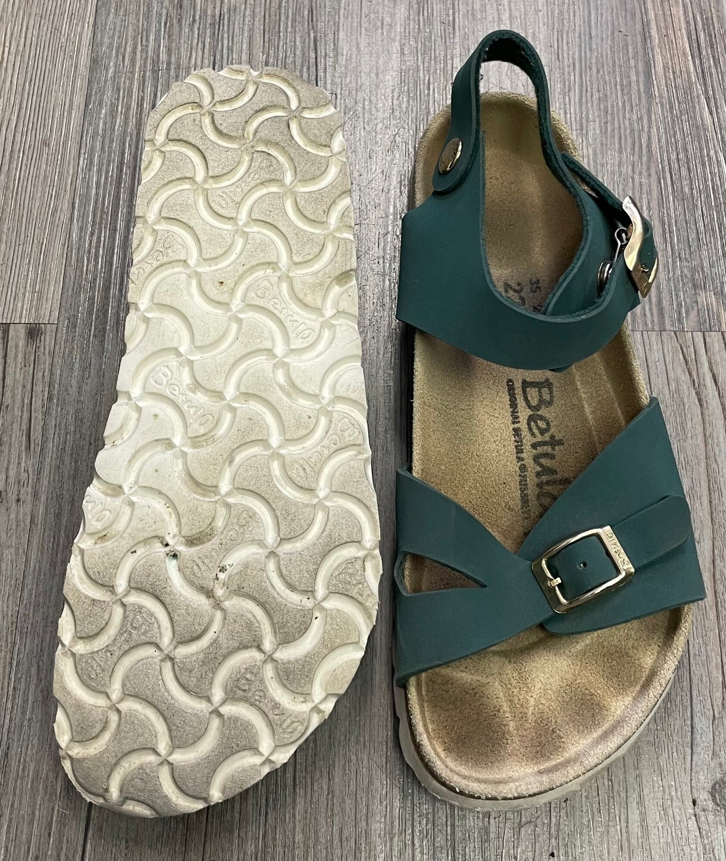 Green  Betula Sandals, 4Y