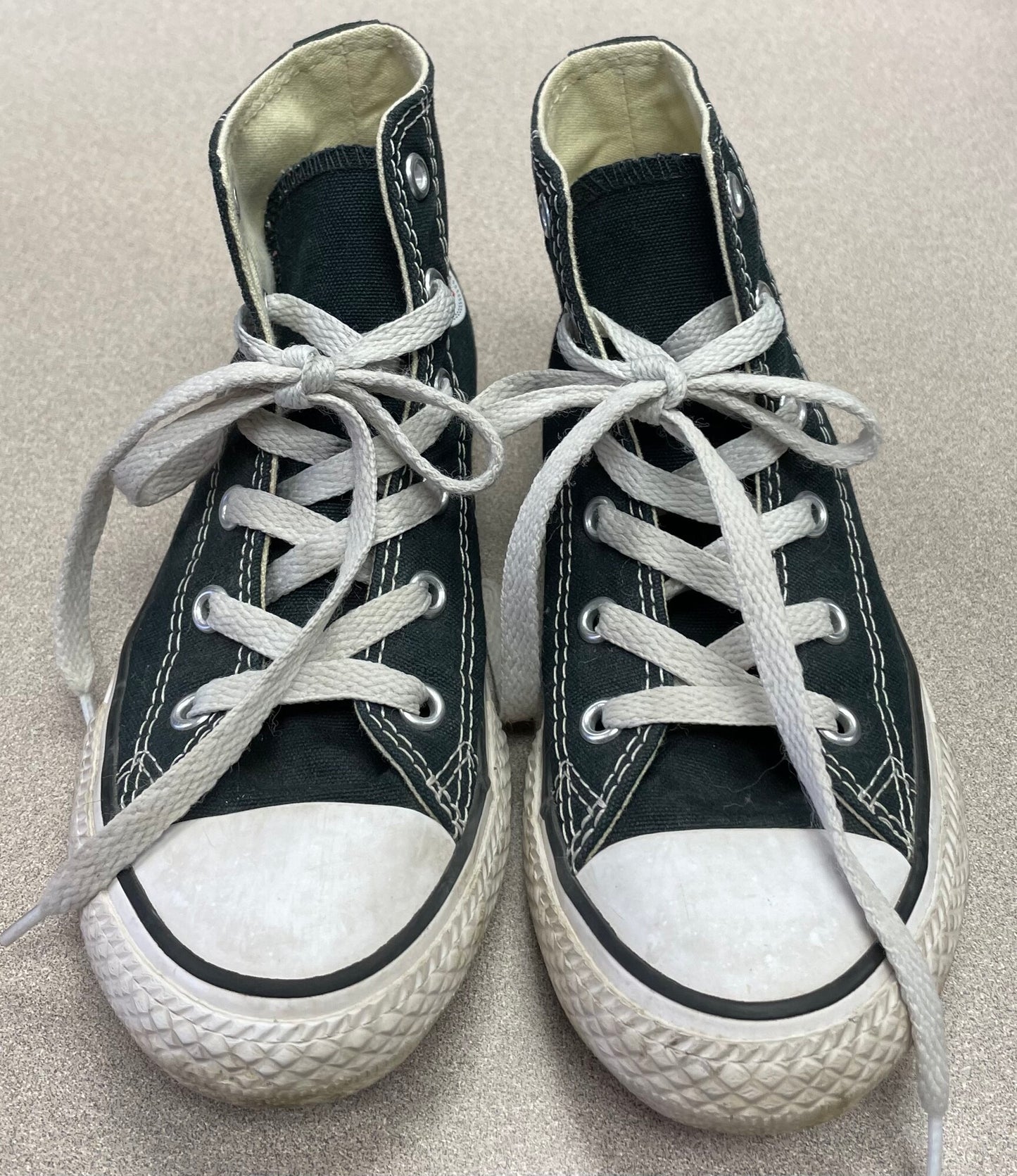 Black  Converse Hightop, 13Y