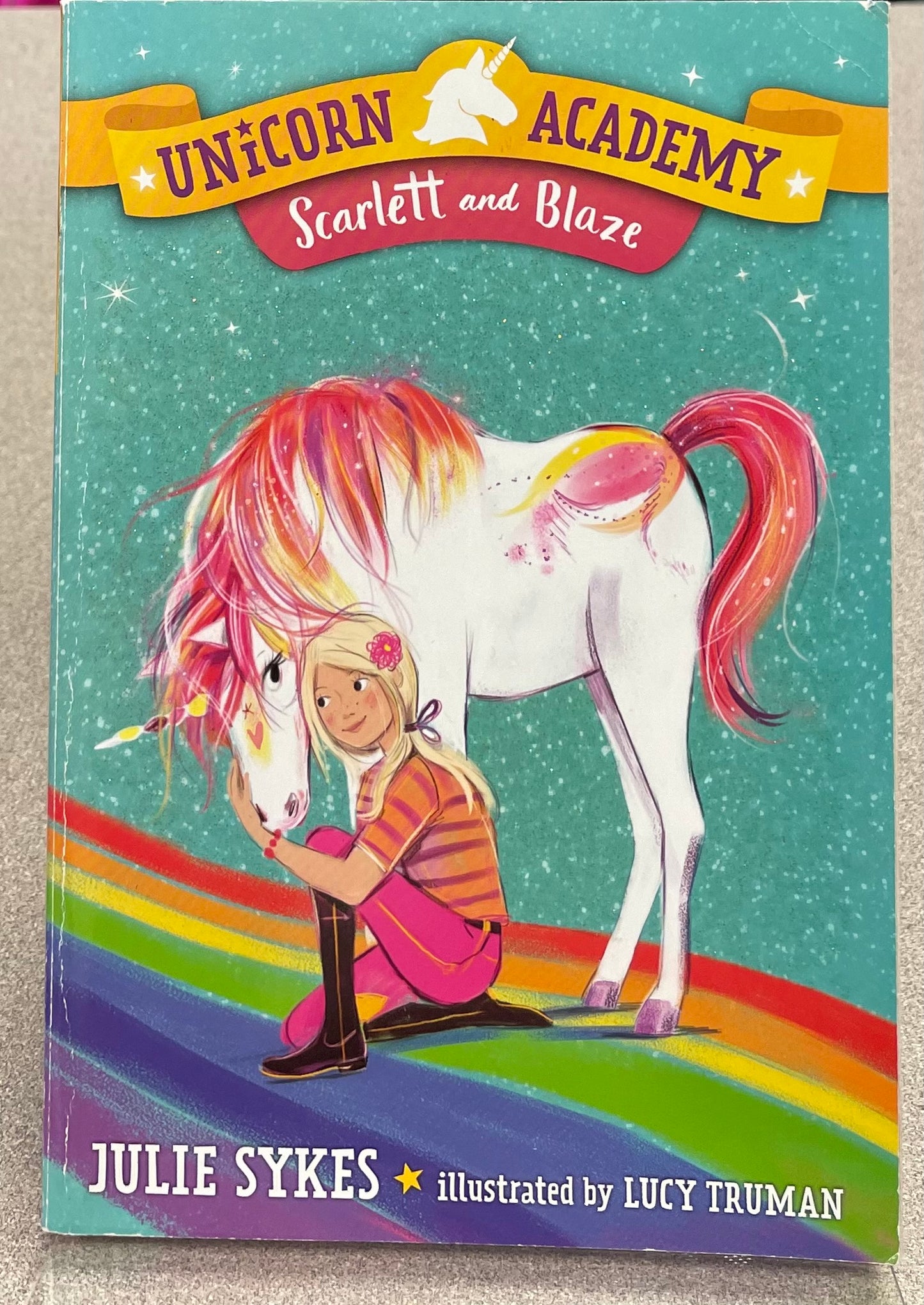 Multi  Unicorn Academy Scarlett, Paperback