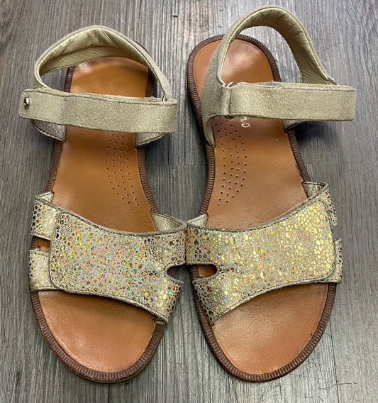 Gold  Naturino Sandals, 6.5Y