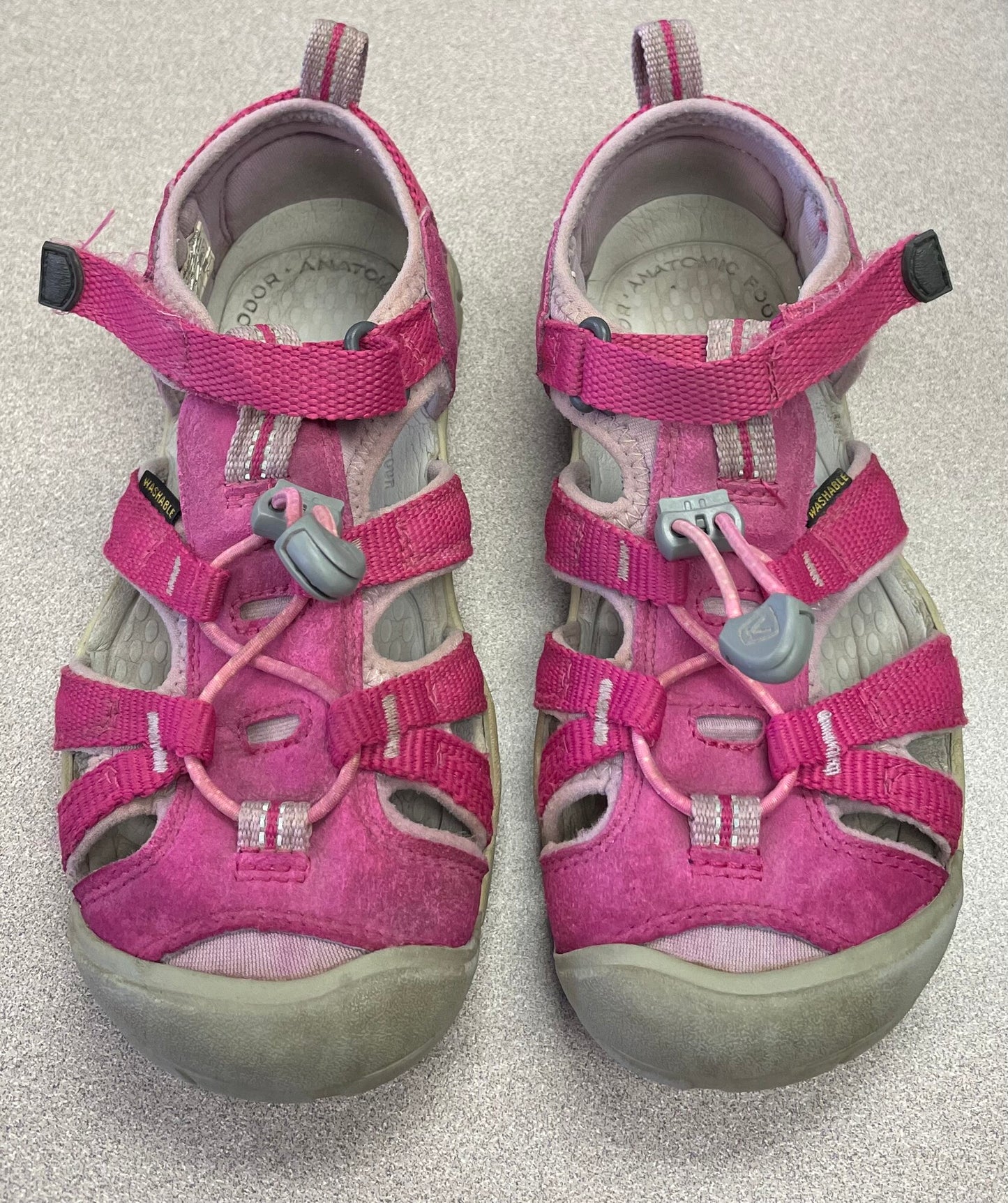 Fuchsia  Keens Sandals, 13Y