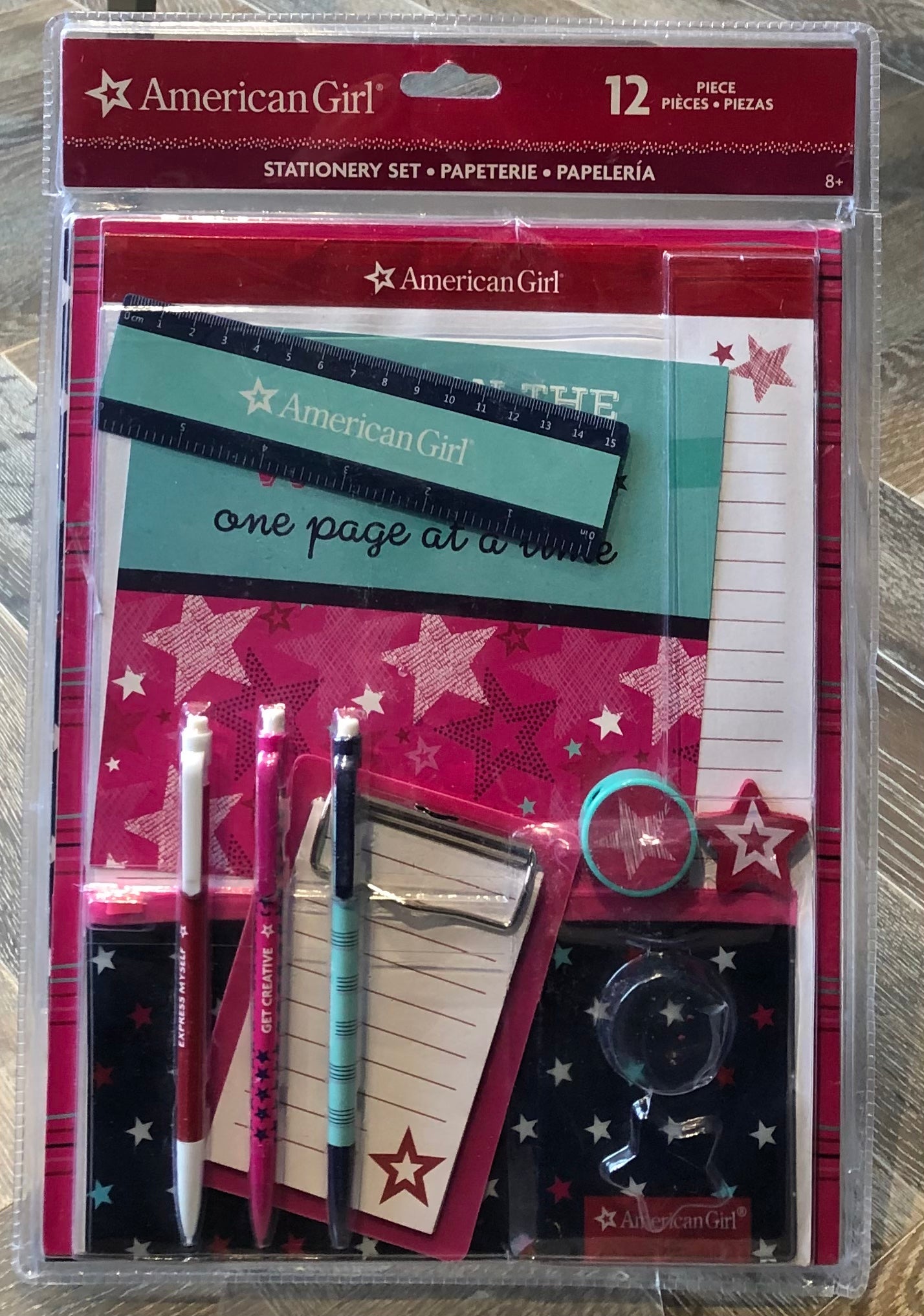 Multi  American Girl Stationary, NEW