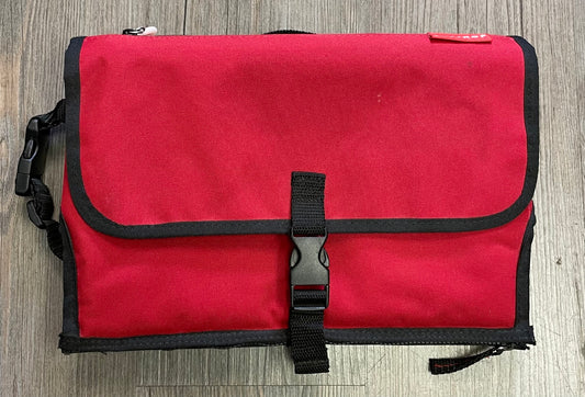 Red  Skip[ Hop Changing Statio, Pre-owned