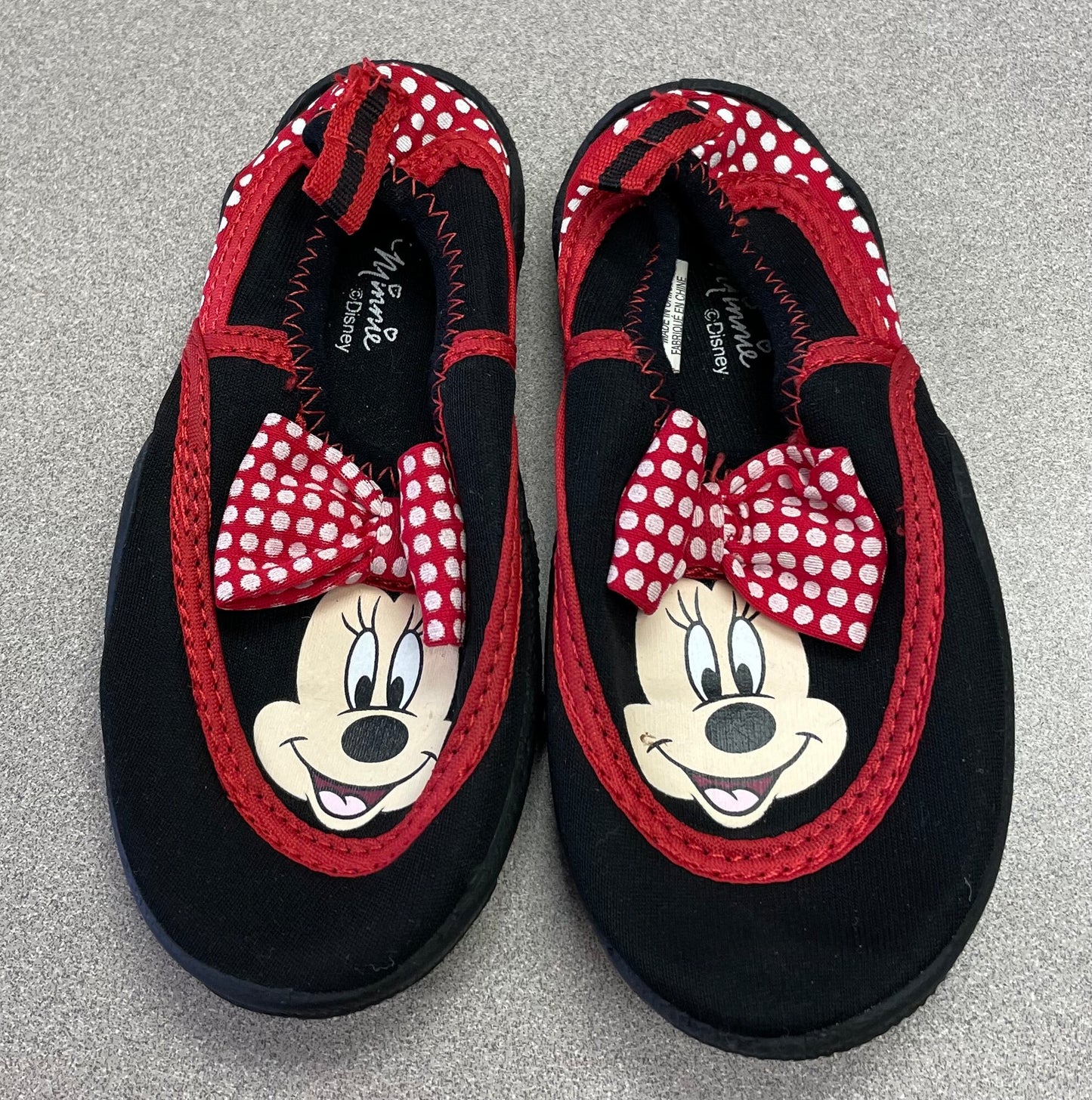 Red/blk  Minnie Water Shoes, 7-8T