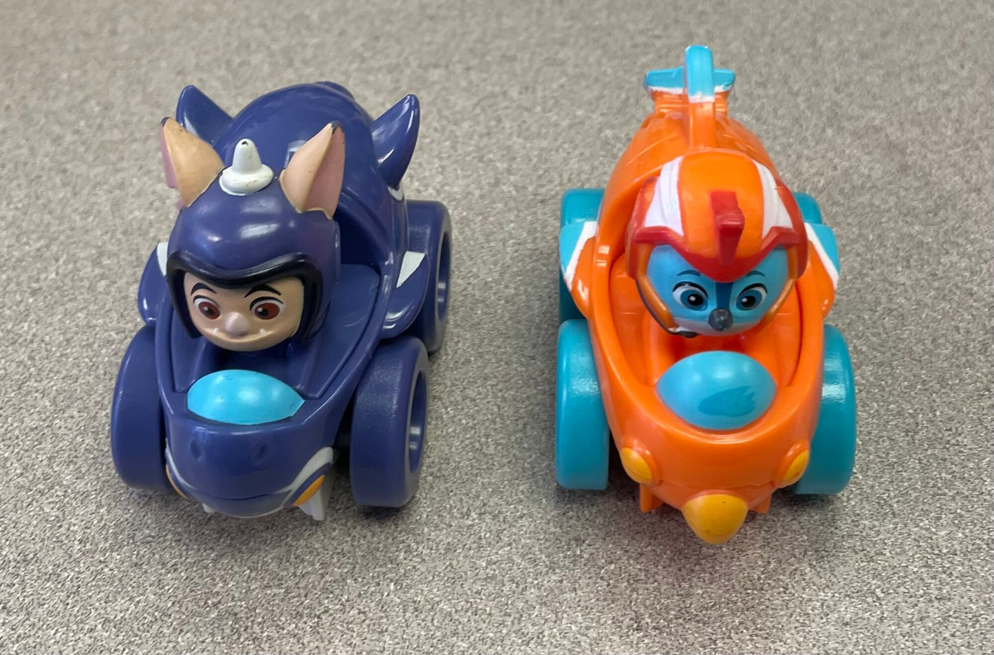 Multi  Top Wing Swift Baddy, Pre-owned