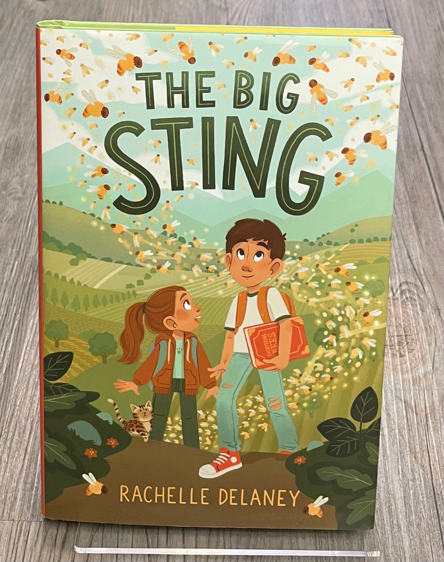 Multi  The Big Sting, Hardcover