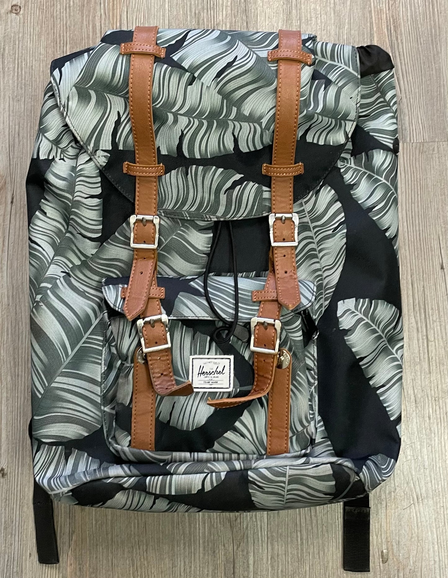 Green  Herschel Back Pack, Pre-owned