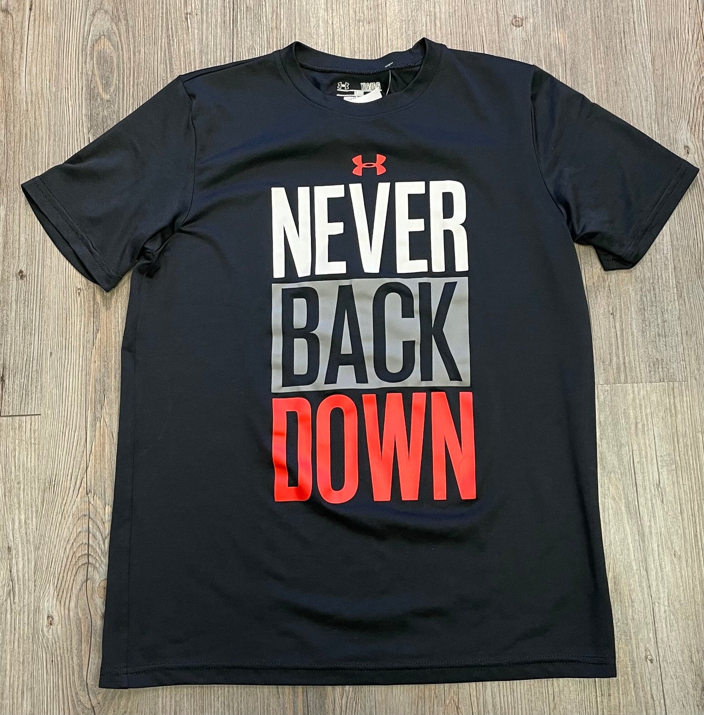 Black  Under Armour Active Tee, 14Y