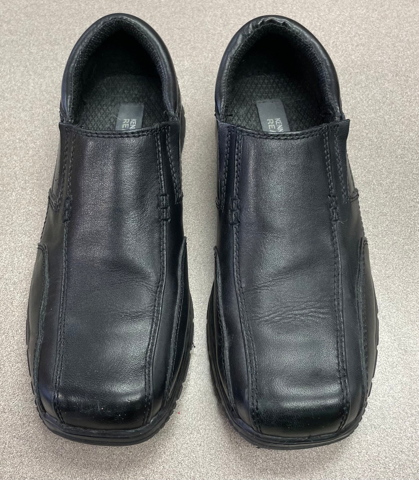 Black  Kenneth Cole Reaction Sho, 2Y