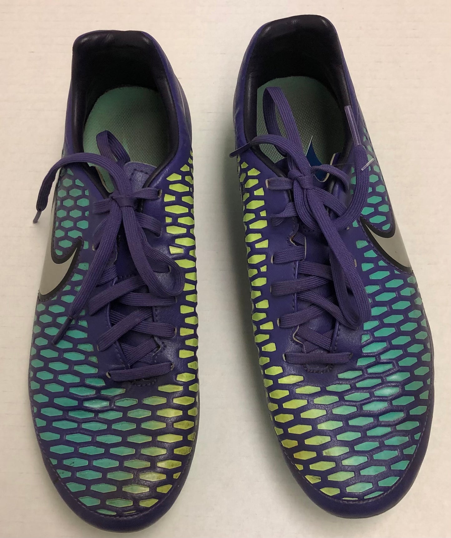 Purple  Nike Soccer Shoes, 9Y