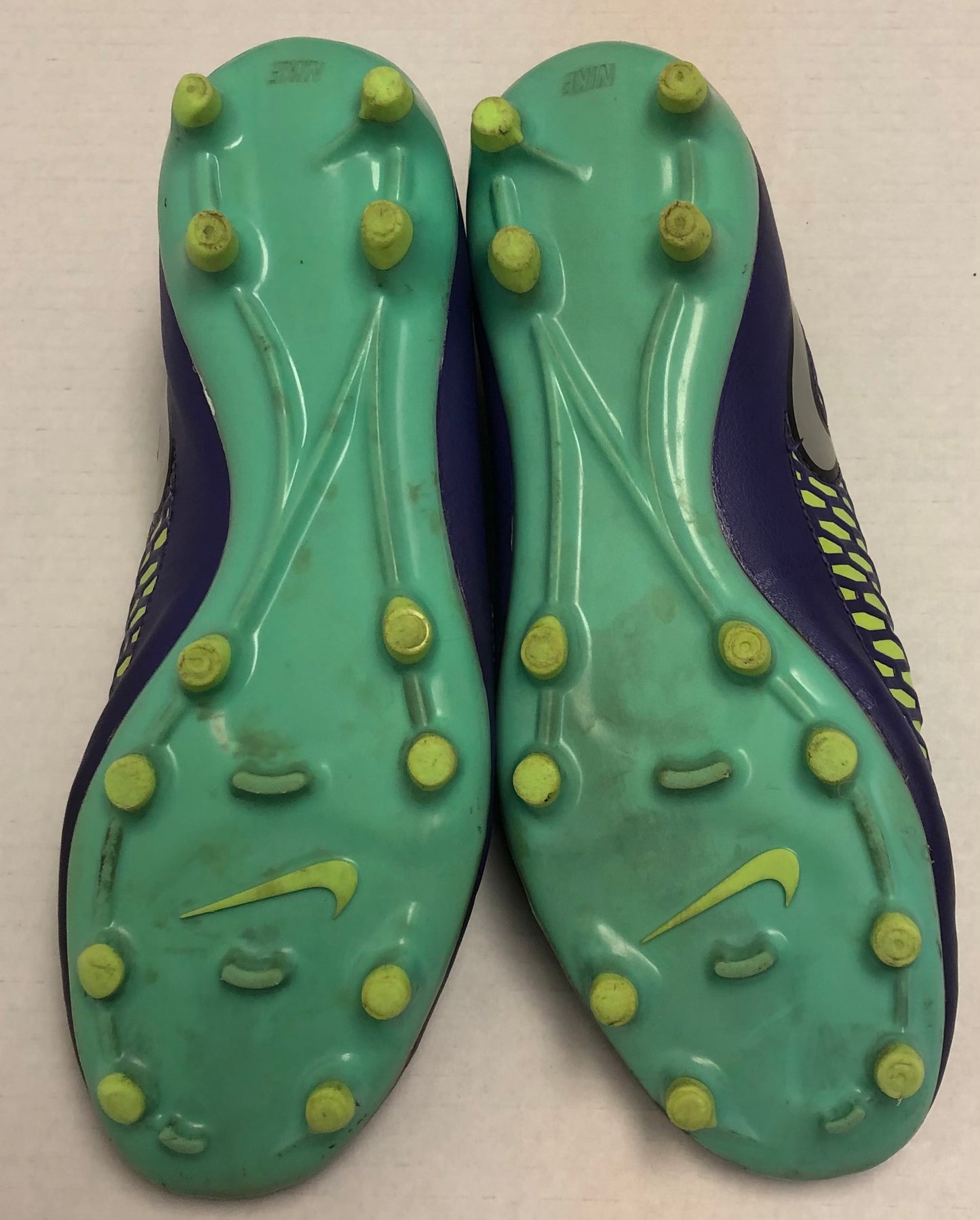 Purple  Nike Soccer Shoes, 9Y