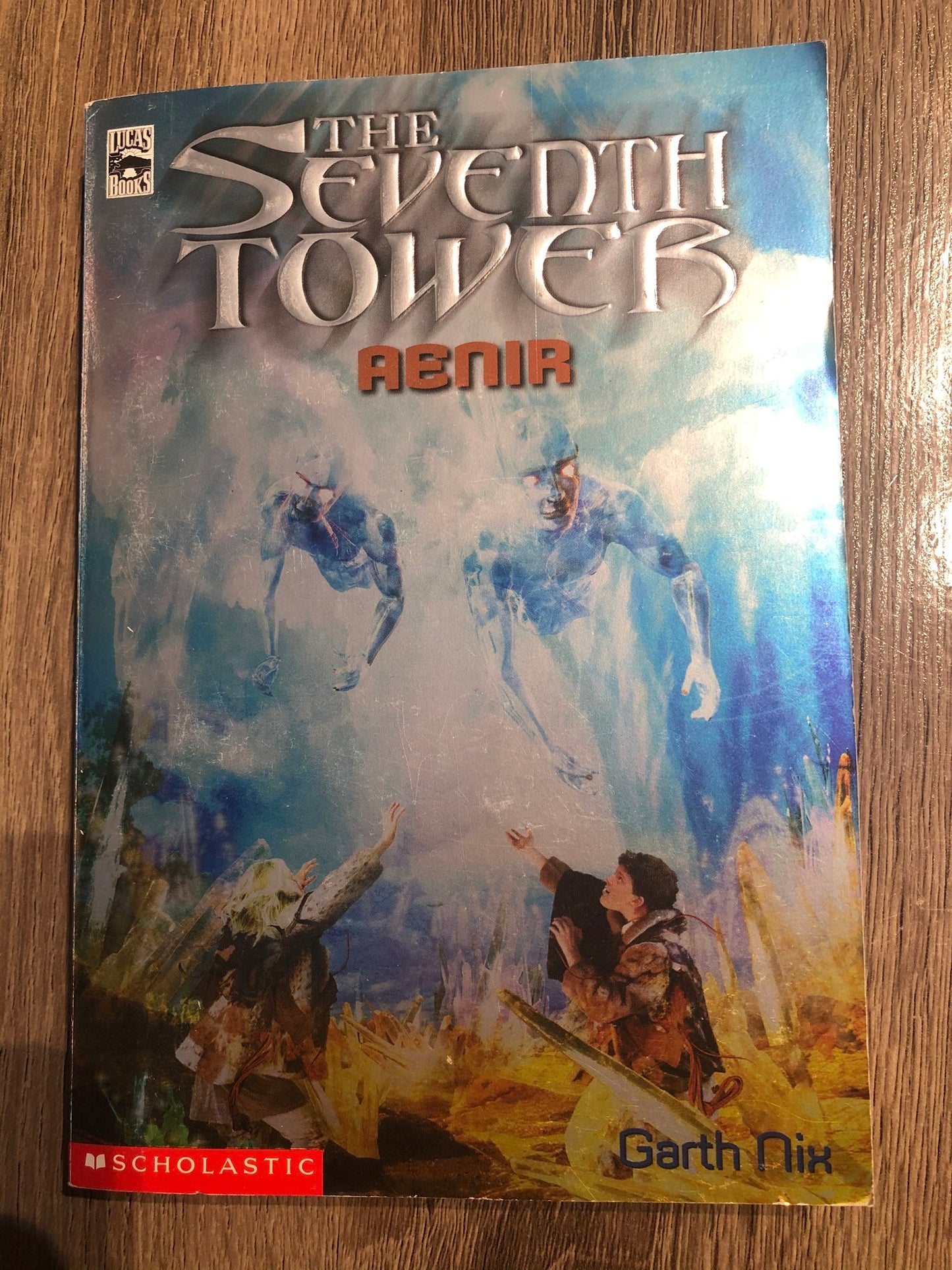 Multi  The Seventh Tower, Paperback