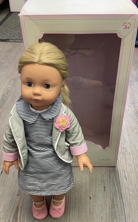 Emma  Pottery Barn Doll, Pre-owned