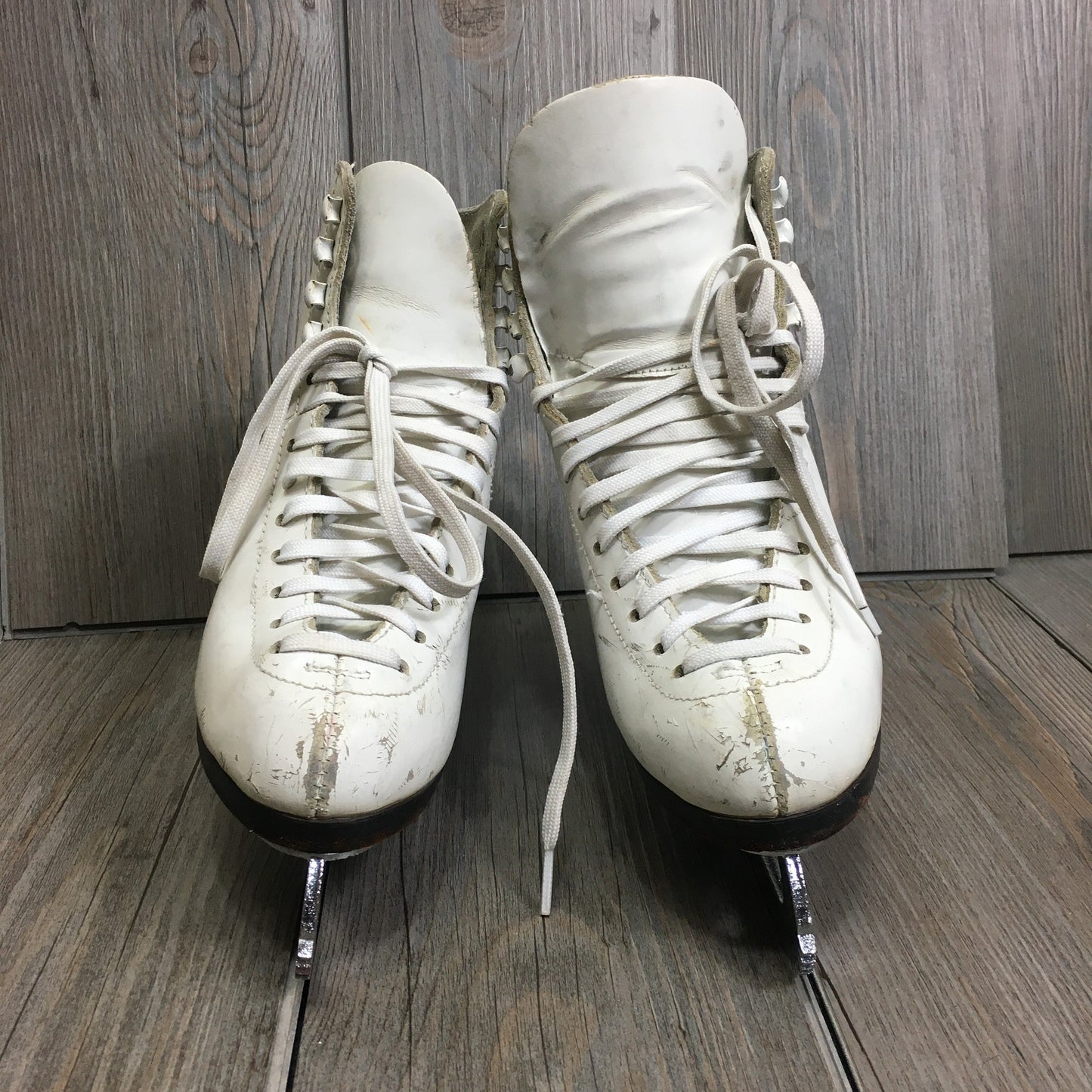 White  Figure Skates Jackson, 2Y