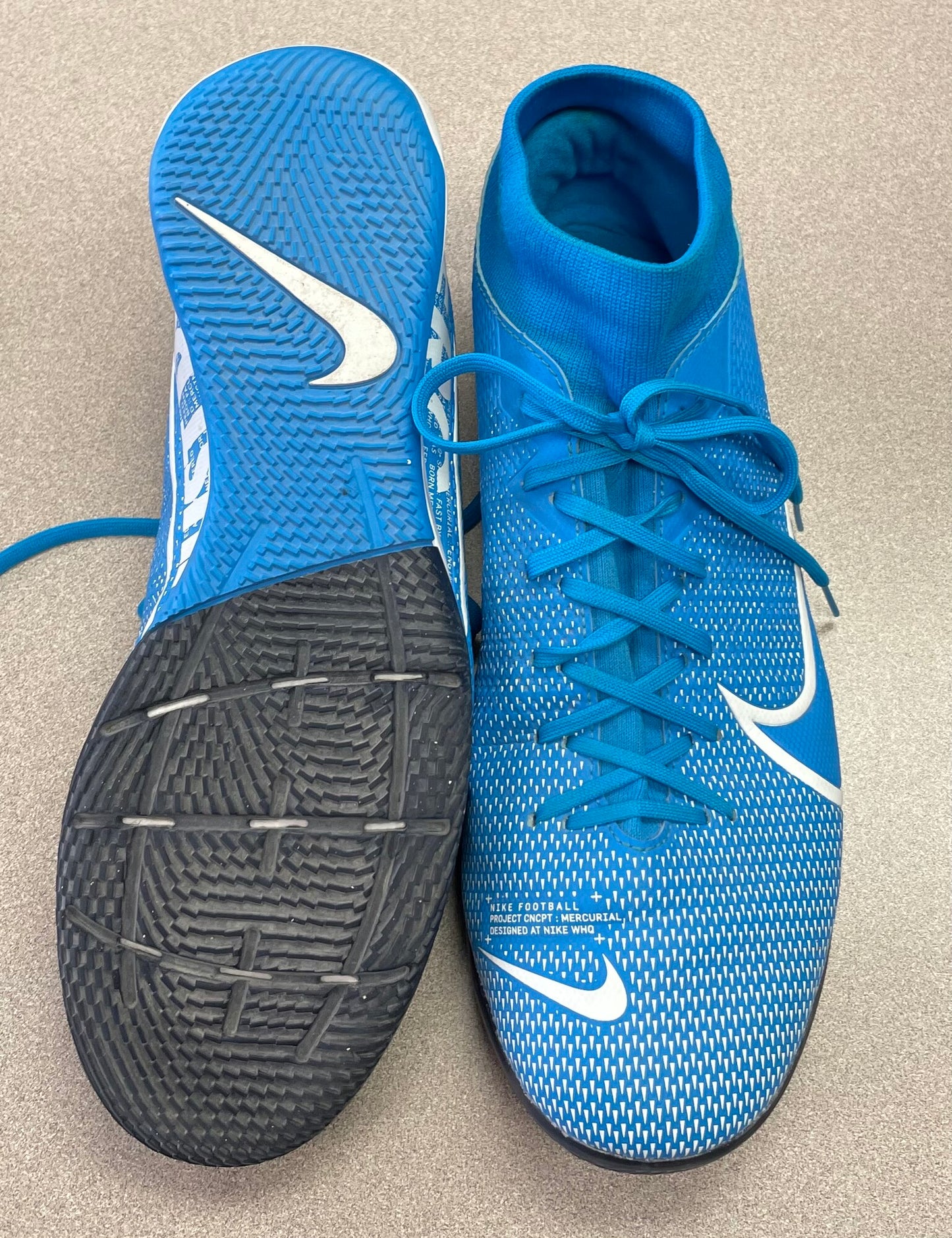 Blue  Nike Merc Soccer Cleats, 9Y