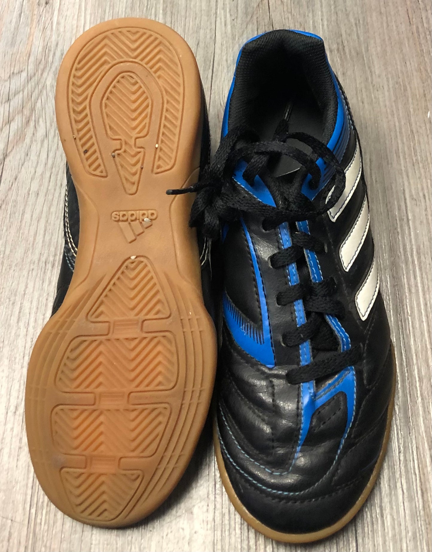 Black  Adidas Soccer Cleats, 1Y