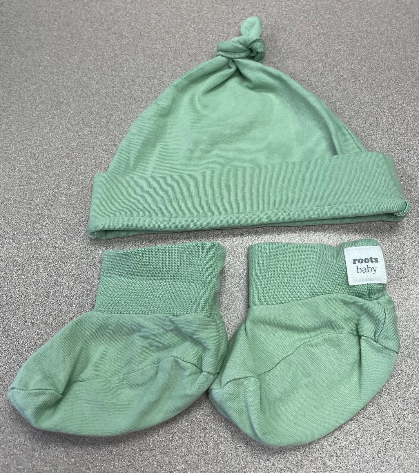Green  Roots Baby Bootie & Hat, 6-12M