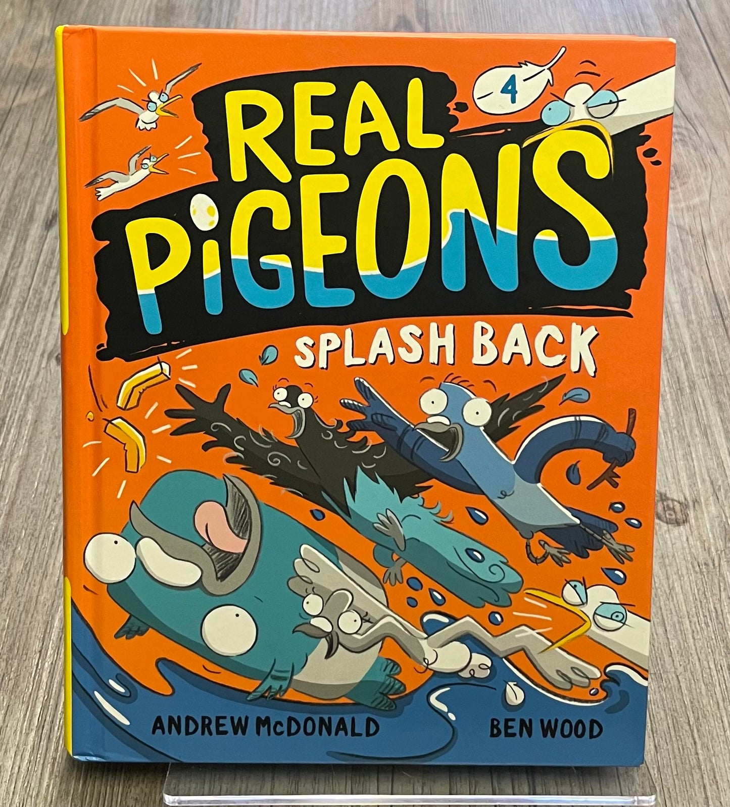 Multi  Real Pigeons #4, Hardcover