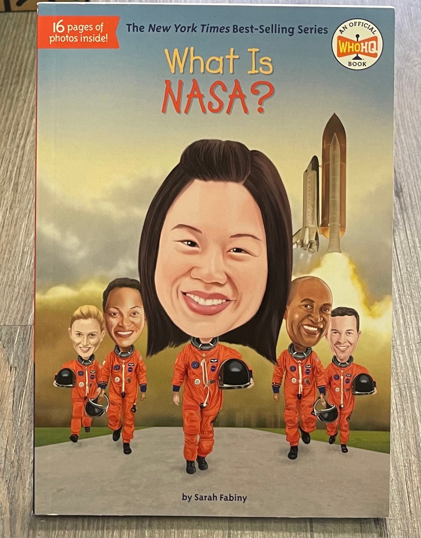 Multi  What Is Nasa?, Paperback