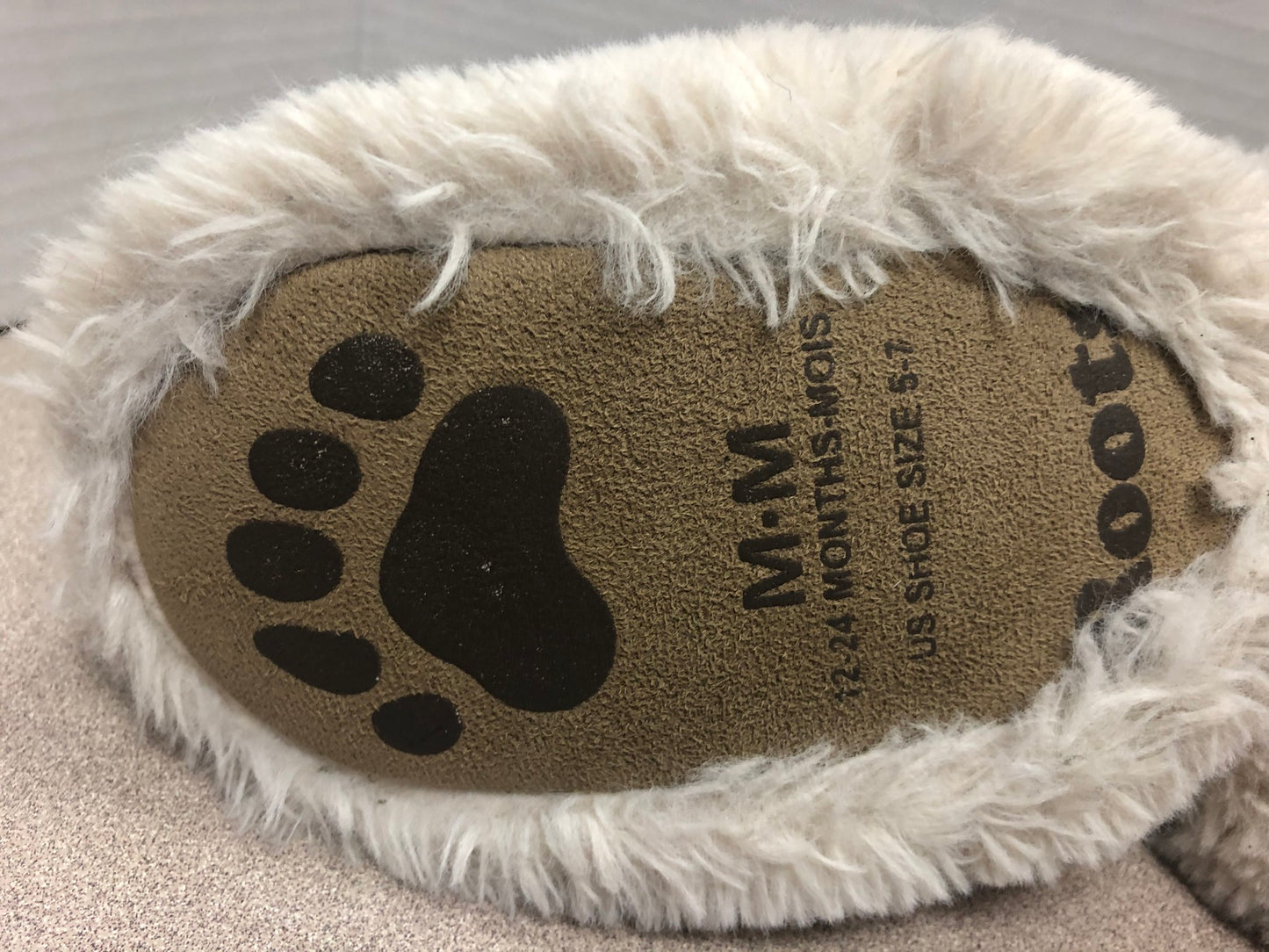 Cream  Roots Baby Booties, 12-24M