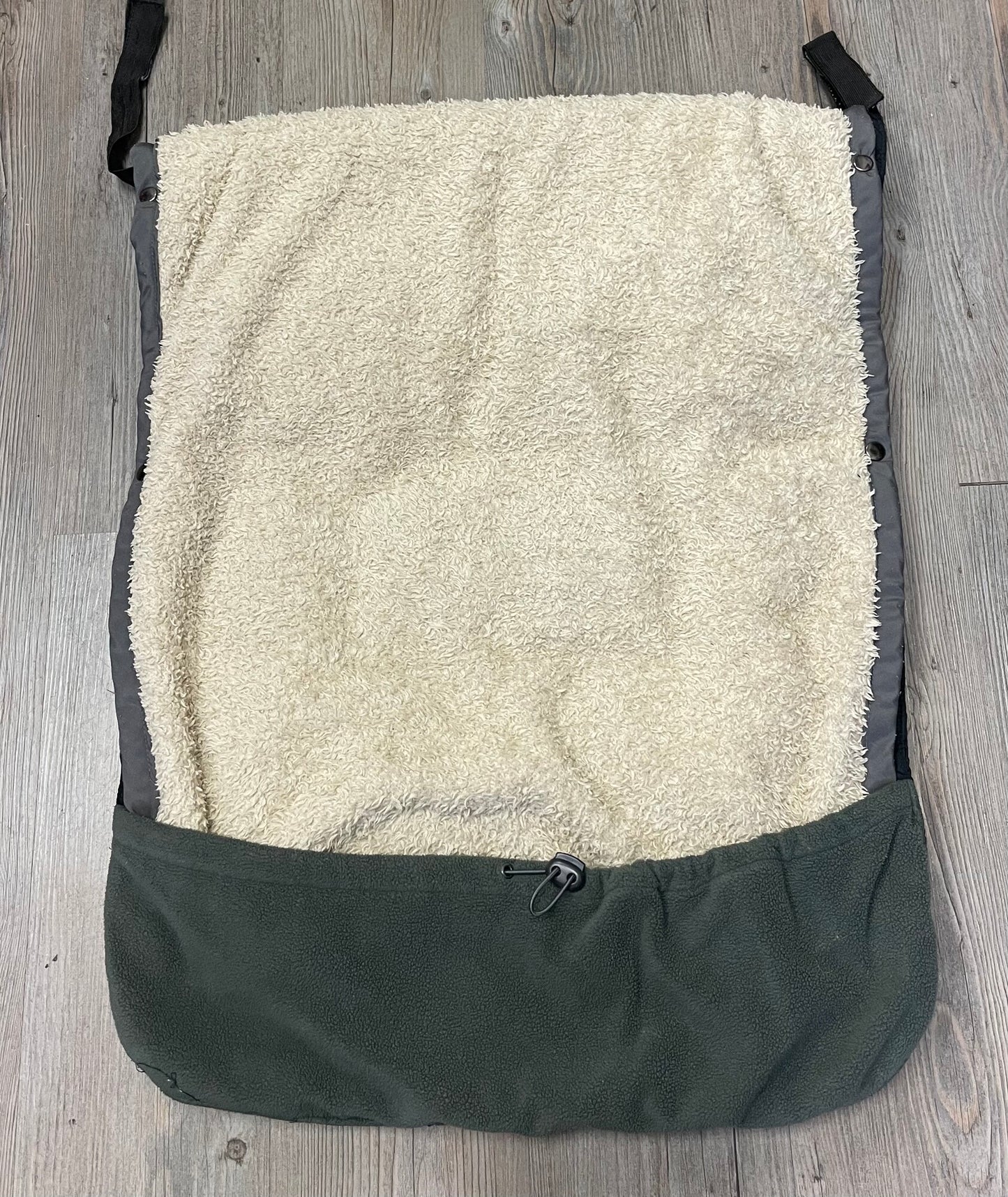 Black  Blue Banana  Footmuff, Pre-owned