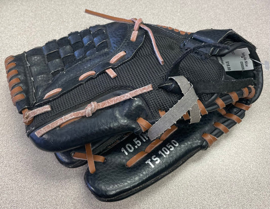 Black  Adidas Baseball Glove, 10.5 Inch