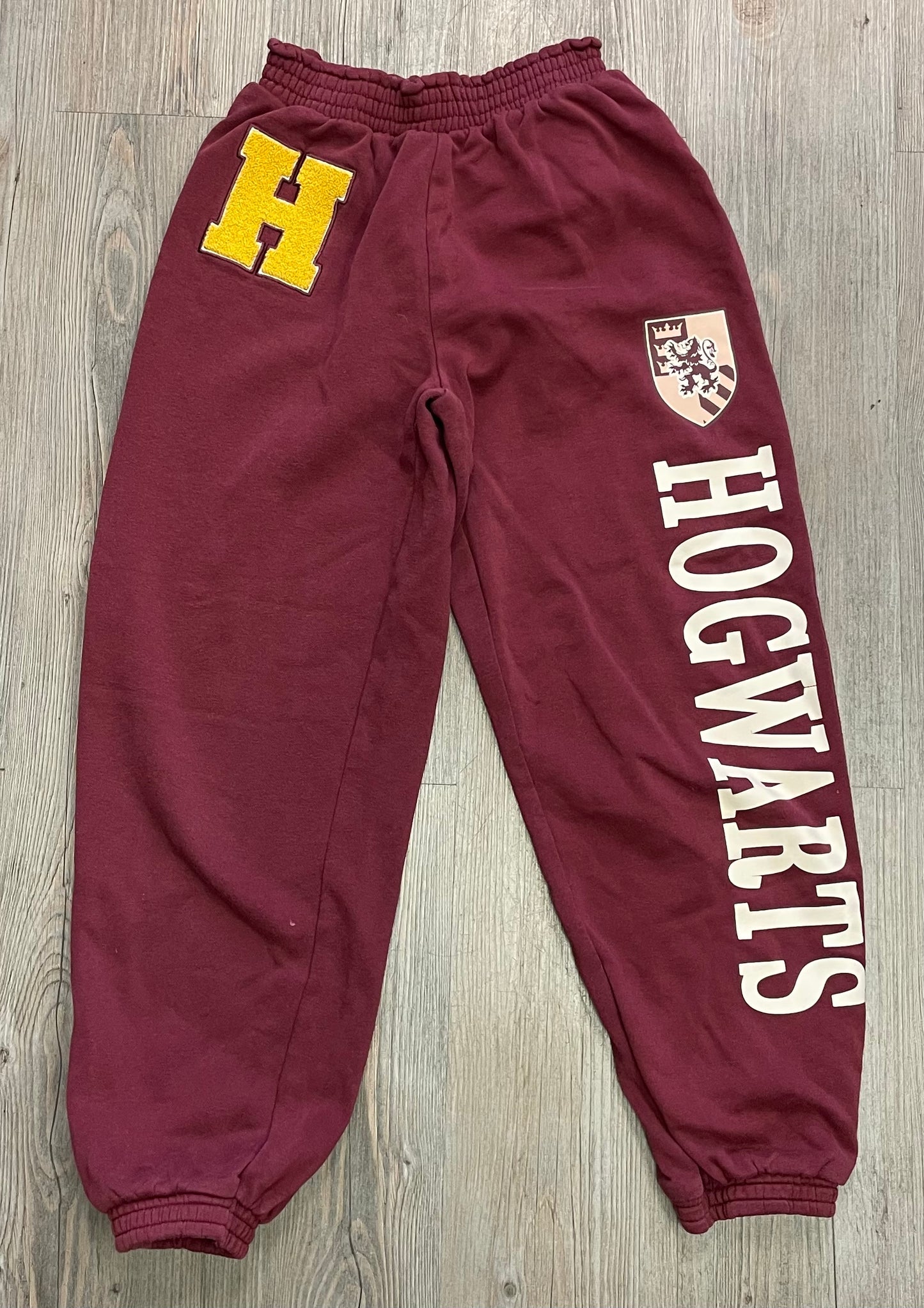Maroon  H&M Hogwarts Sweatpants, 12Y