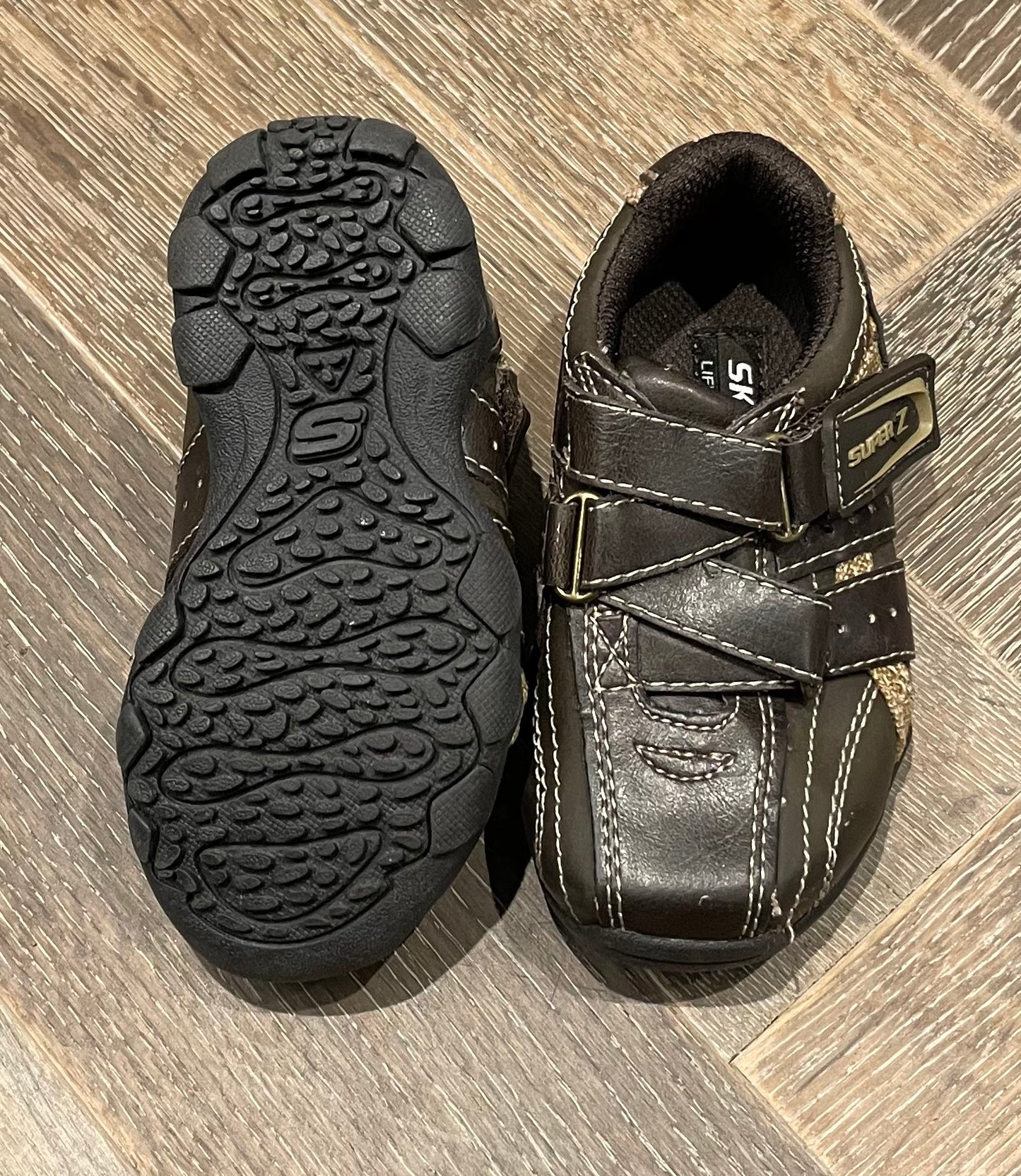 Brown  Skechers Velcro, 5T