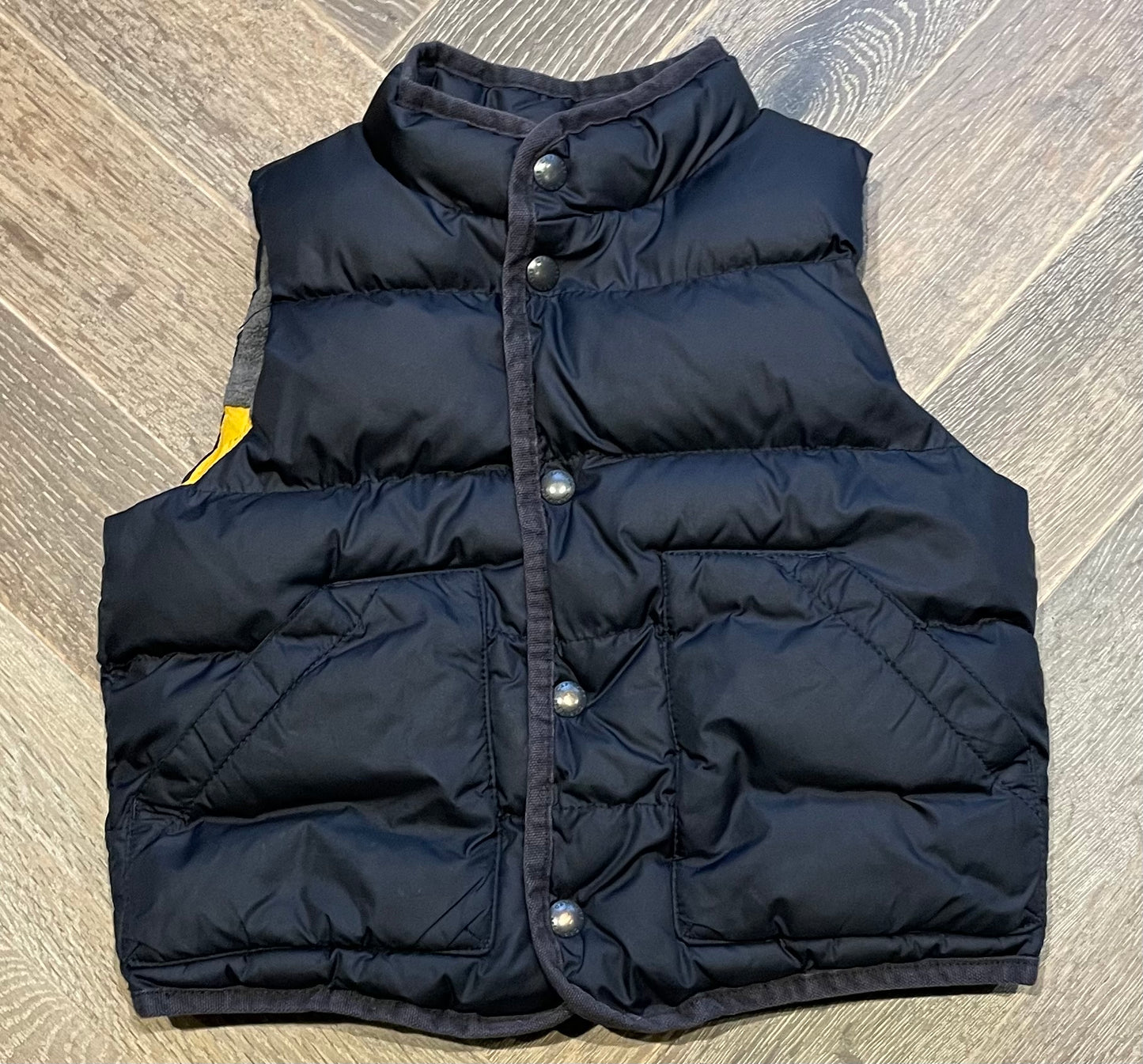 Navy  Gap Vest, 2Y