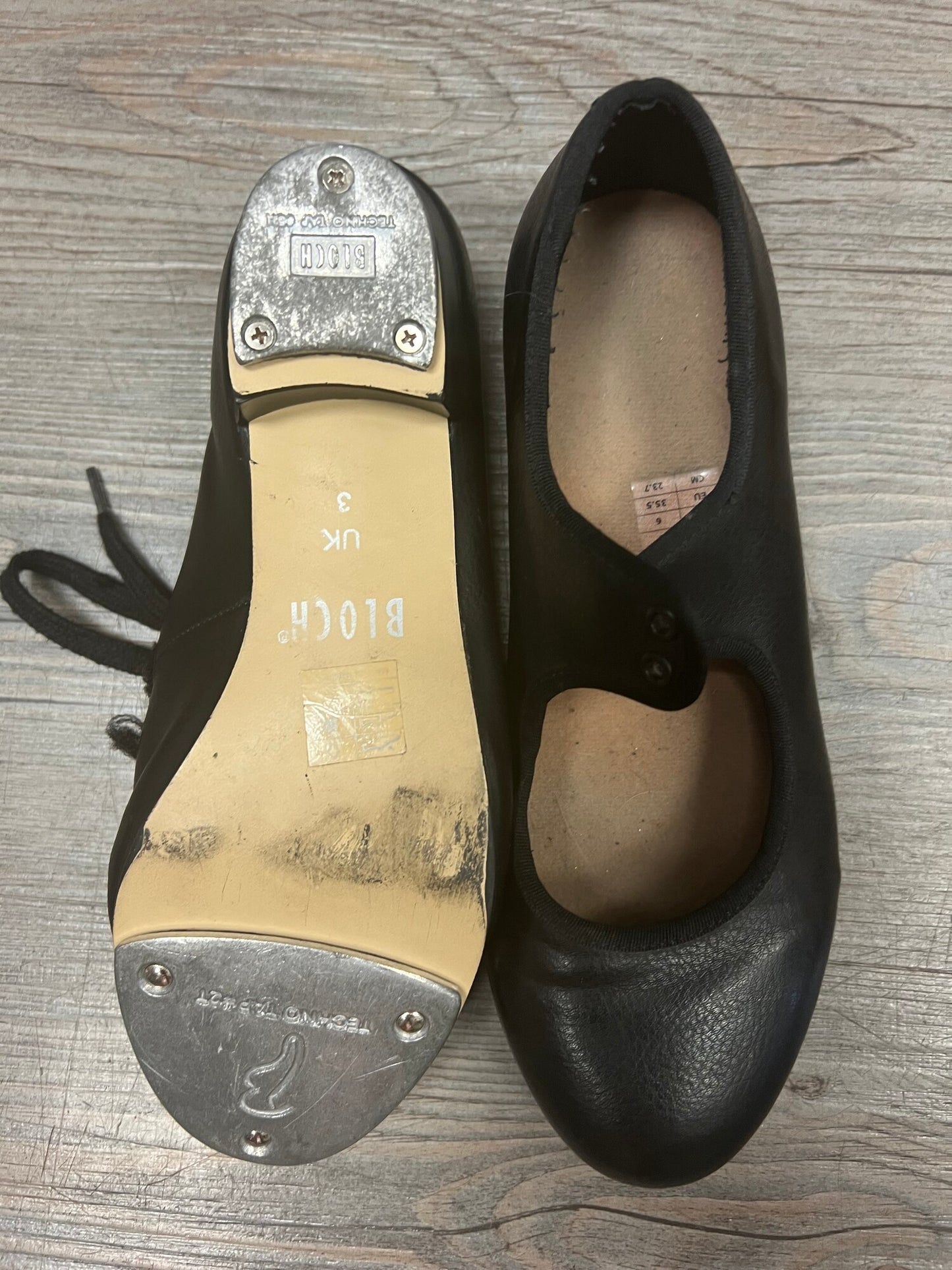 Black  Bloch Techno Tap Shoes, 3.5Y