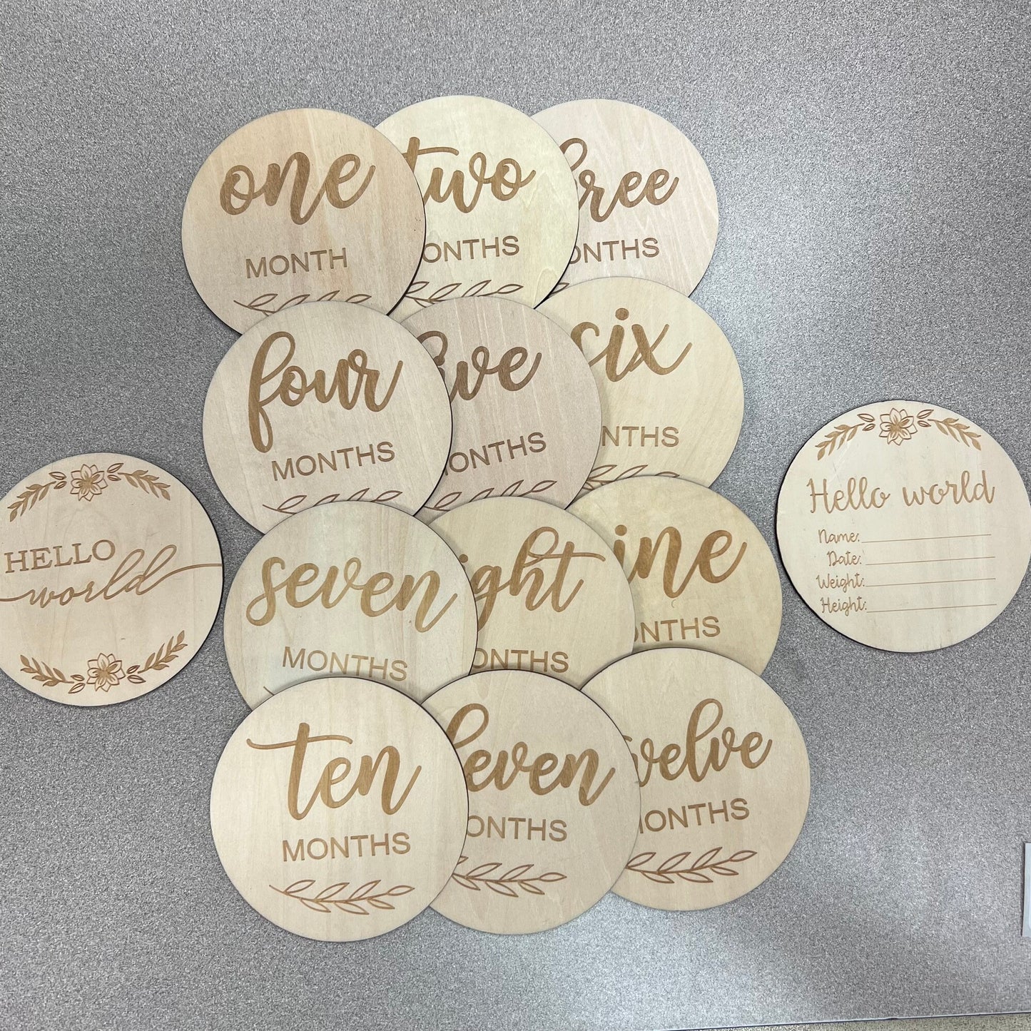 Wooden  Hello World Picture Displ, 14 Pcs