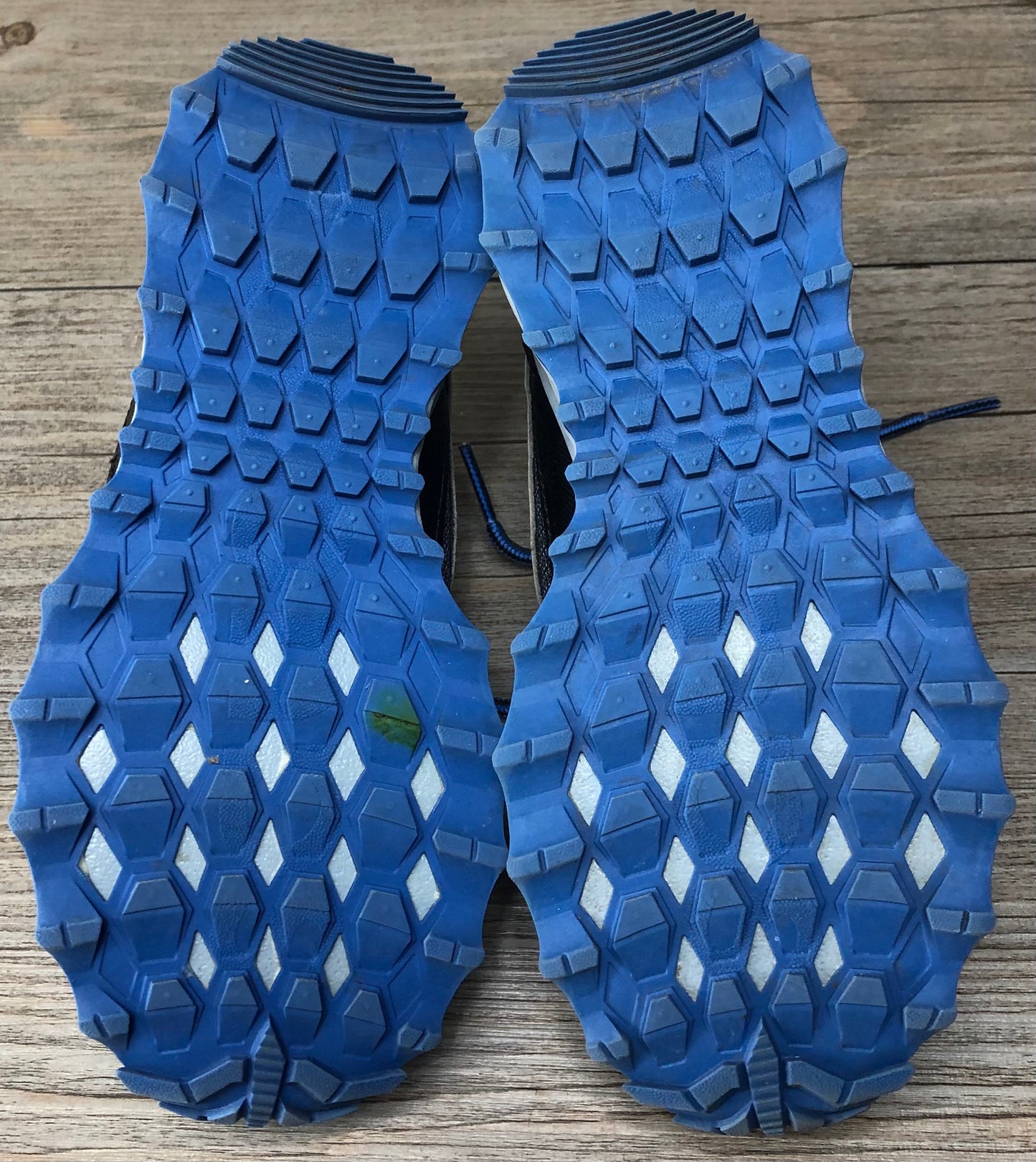 Blue  Saucony-Pergrine Runners, 1Y