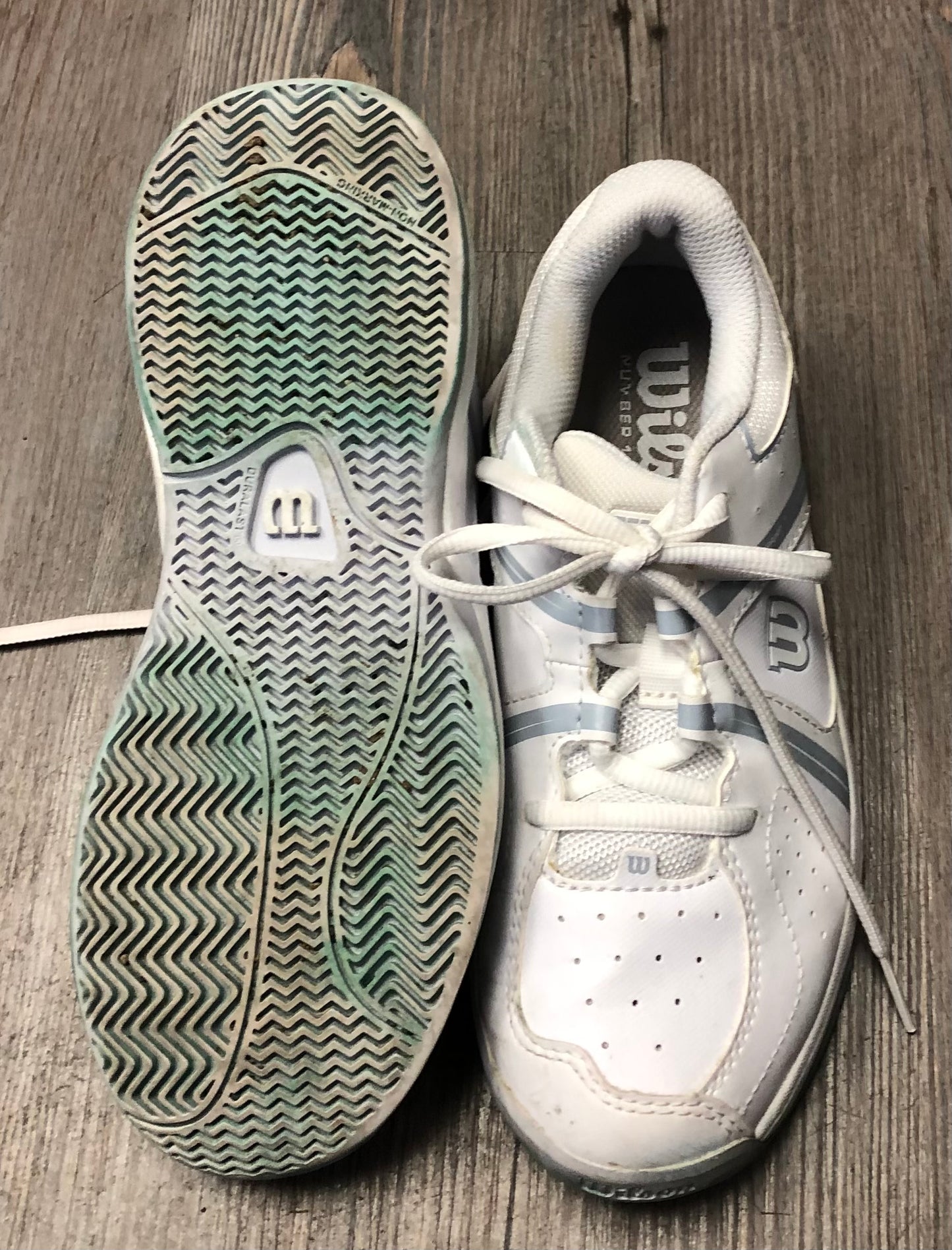 White  Wilson Tennis Shoes, 3Y