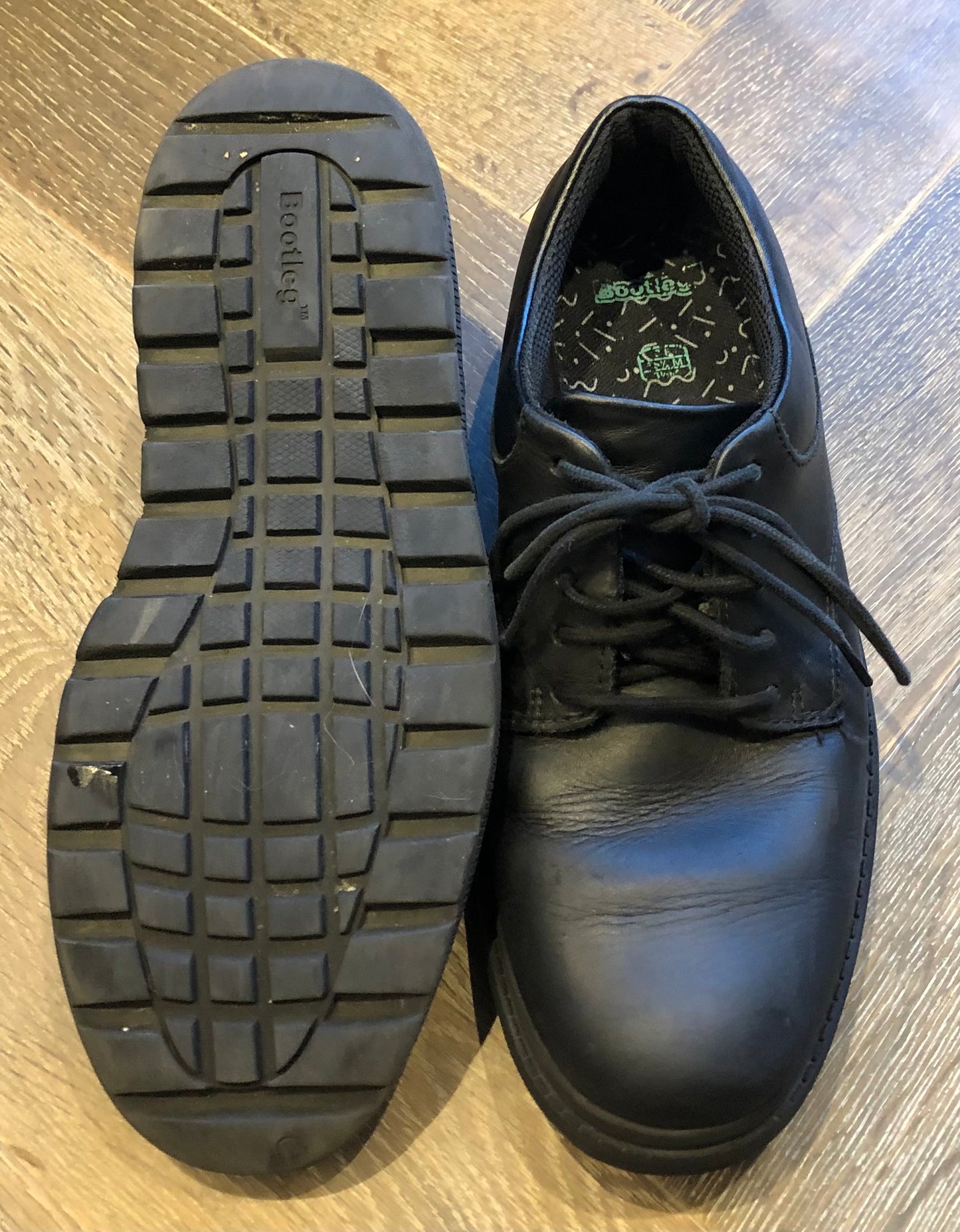 Black  Bootleg Shoes, 3.5Y